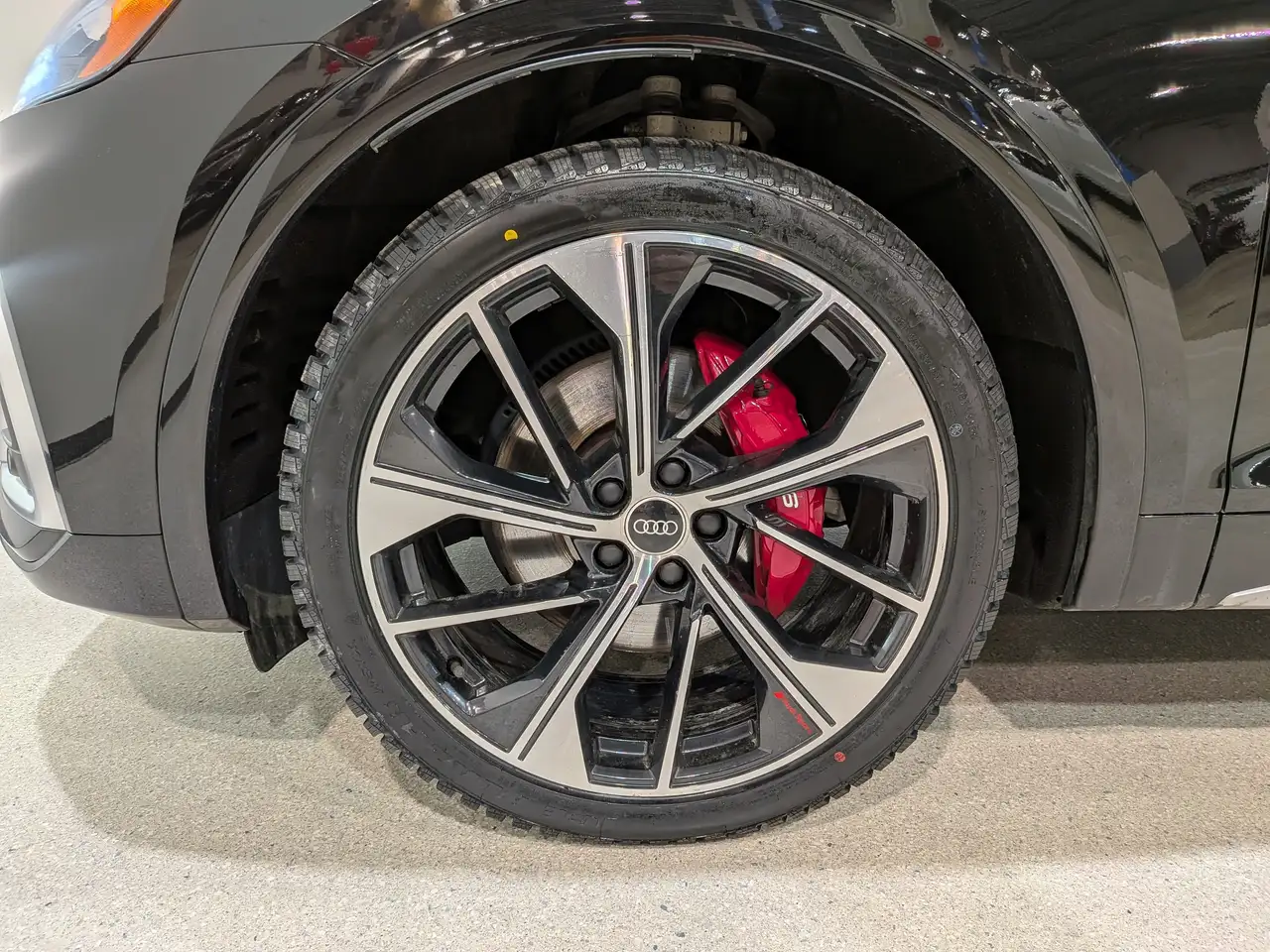 Audi SQ5 снимка Audi SQ5