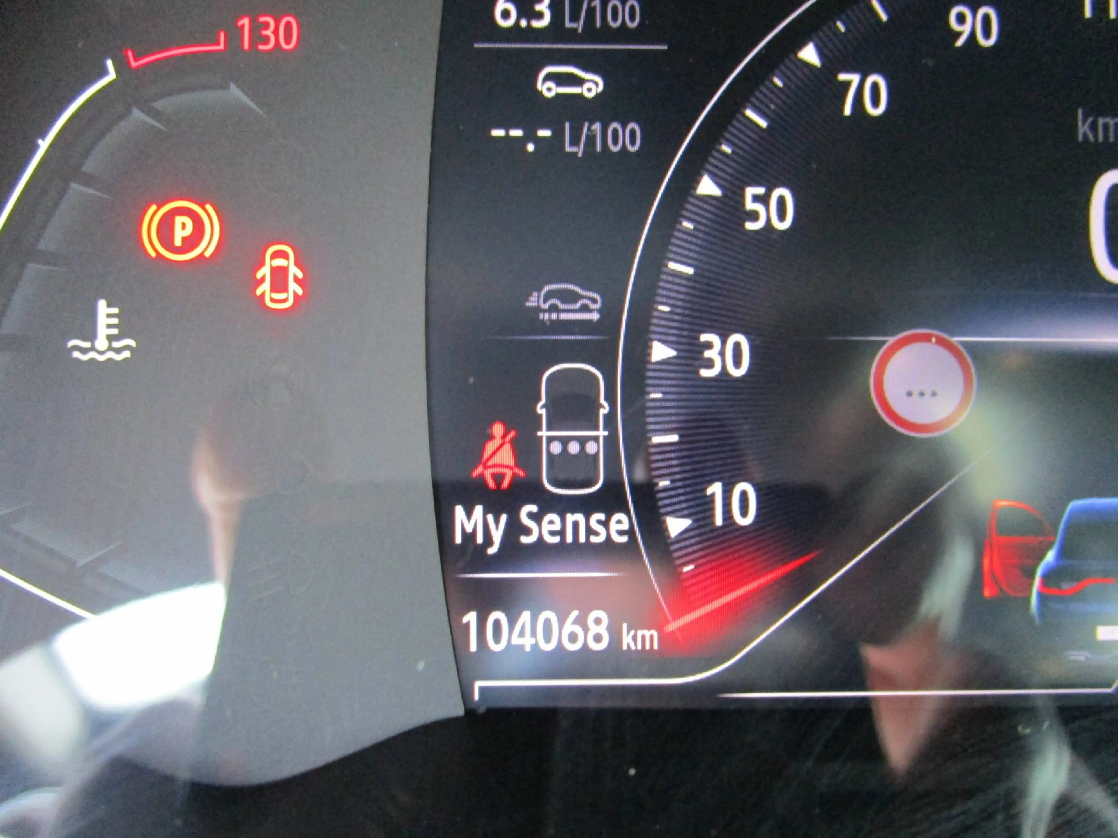 Renault Arkana R.S. Line TCe 160 EDC BOSE-SOUND SCHIEBEDACH — photo 12