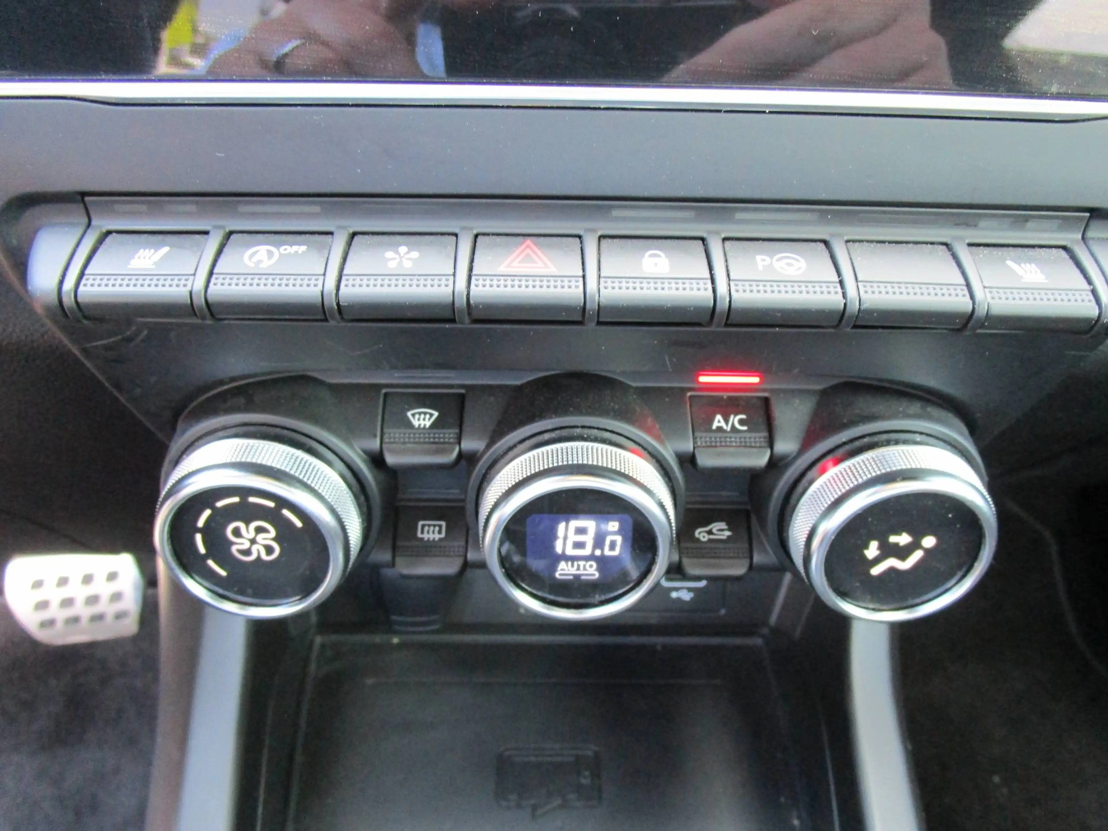 Renault Arkana R.S. Line TCe 160 EDC BOSE-SOUND SCHIEBEDACH — photo 15