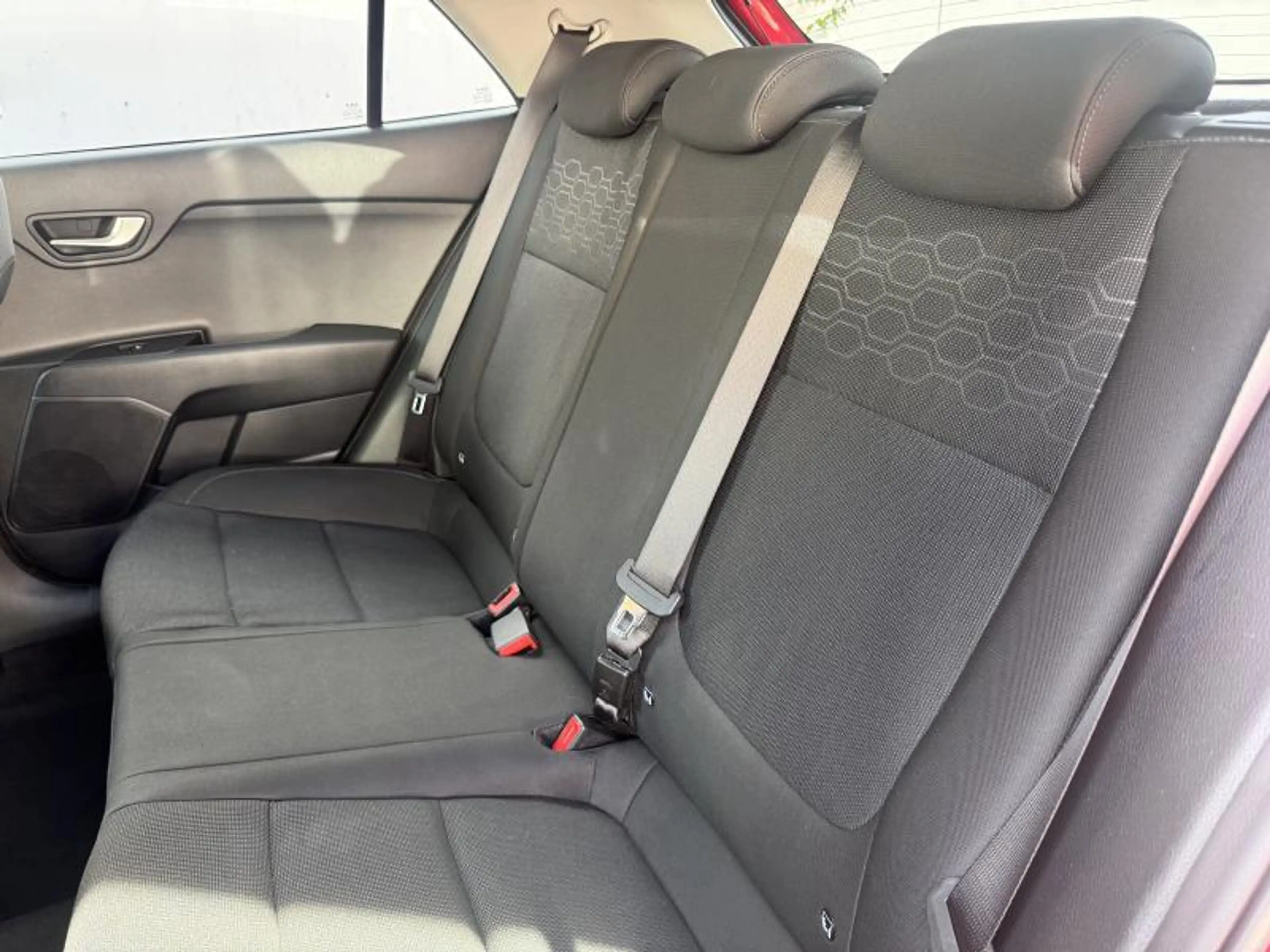 Kia Rio PULSE — photo 15