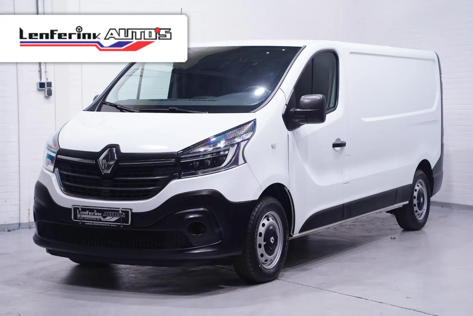 Renault Trafic 2.0 dCi 120 pk L2H1 Airco, LED Koplampen Laadruimt Wit - 1