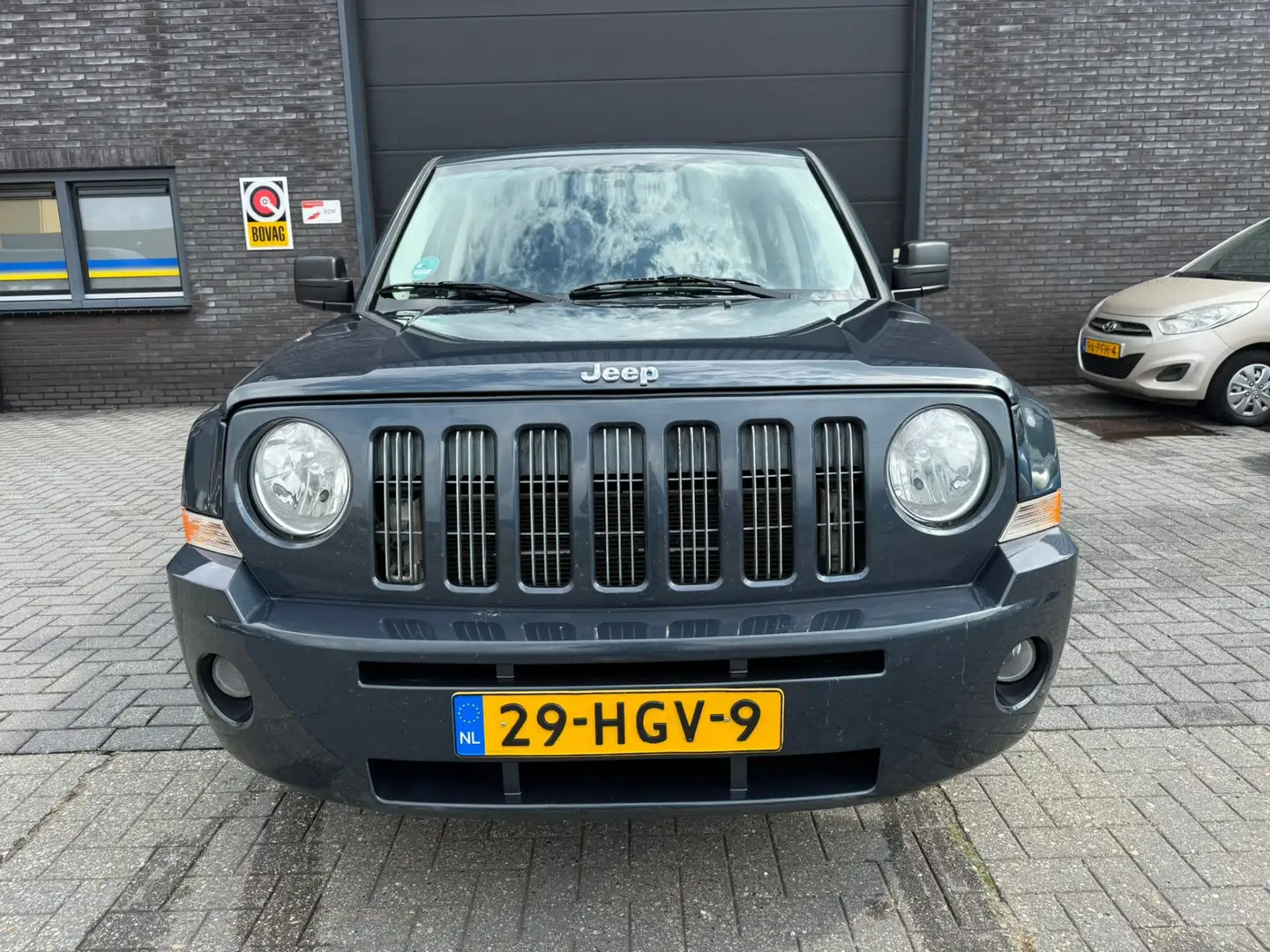 Jeep Patriot 2.4 Sport Adventure | NIEUWE APK | AIRCO | CRUISE Blauw - 2