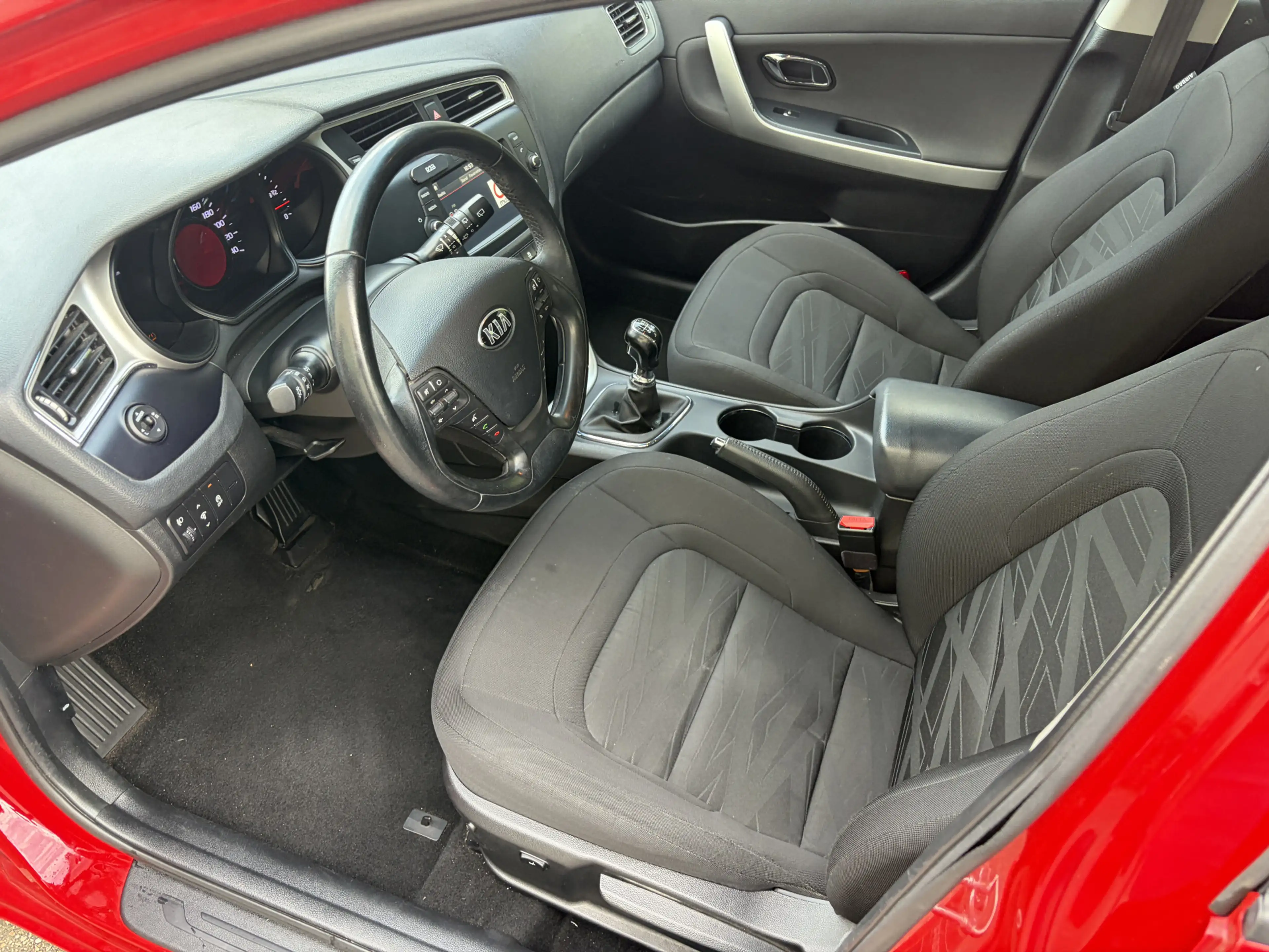 Kia Ceed SW / cee'd SW Sportswagon 1.0 T-GDi Edition / NAVI / CRUISE / AI — photo 5