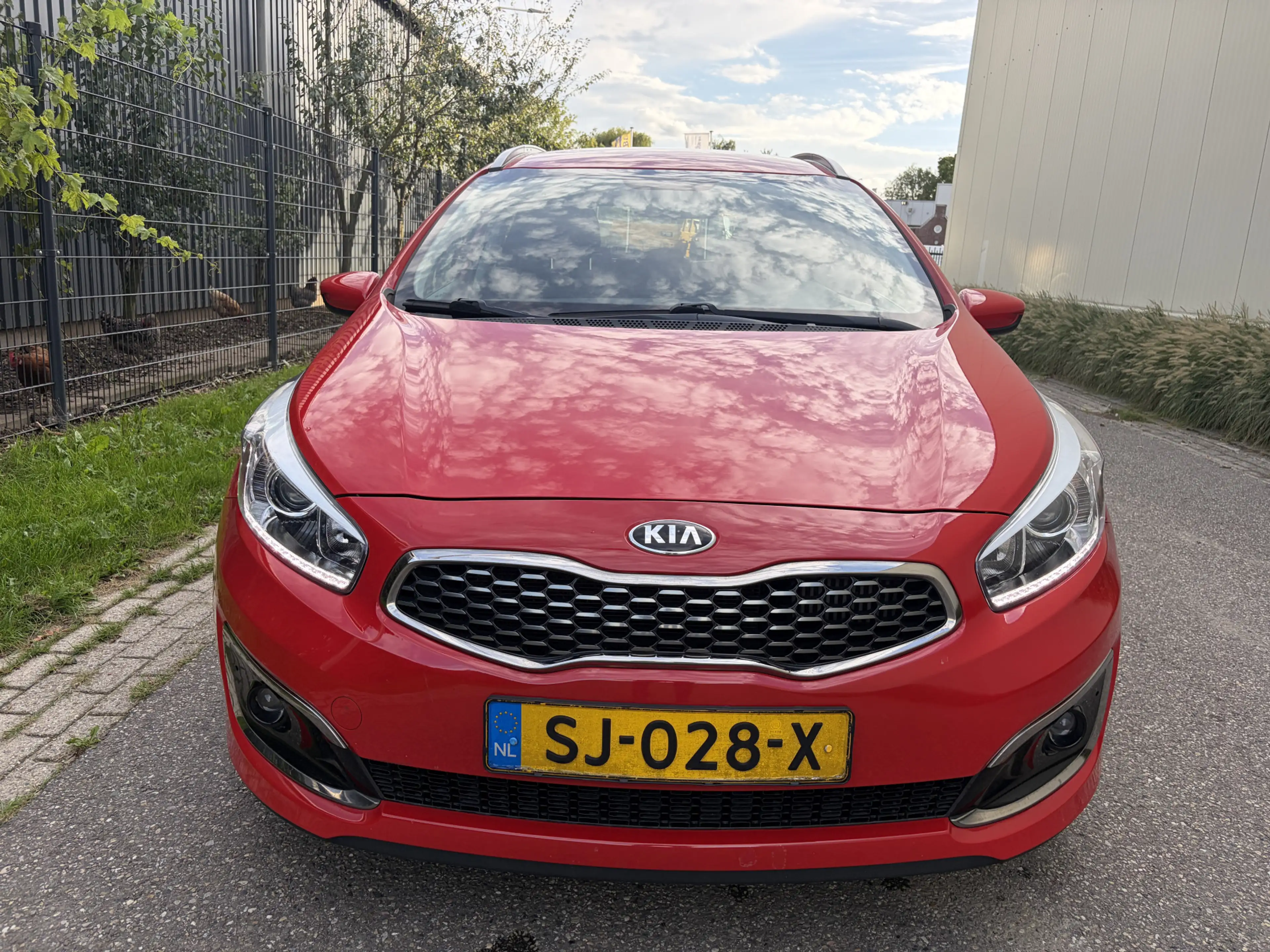 Kia Ceed SW / cee'd SW Sportswagon 1.0 T-GDi Edition / NAVI / CRUISE / AI — photo 27