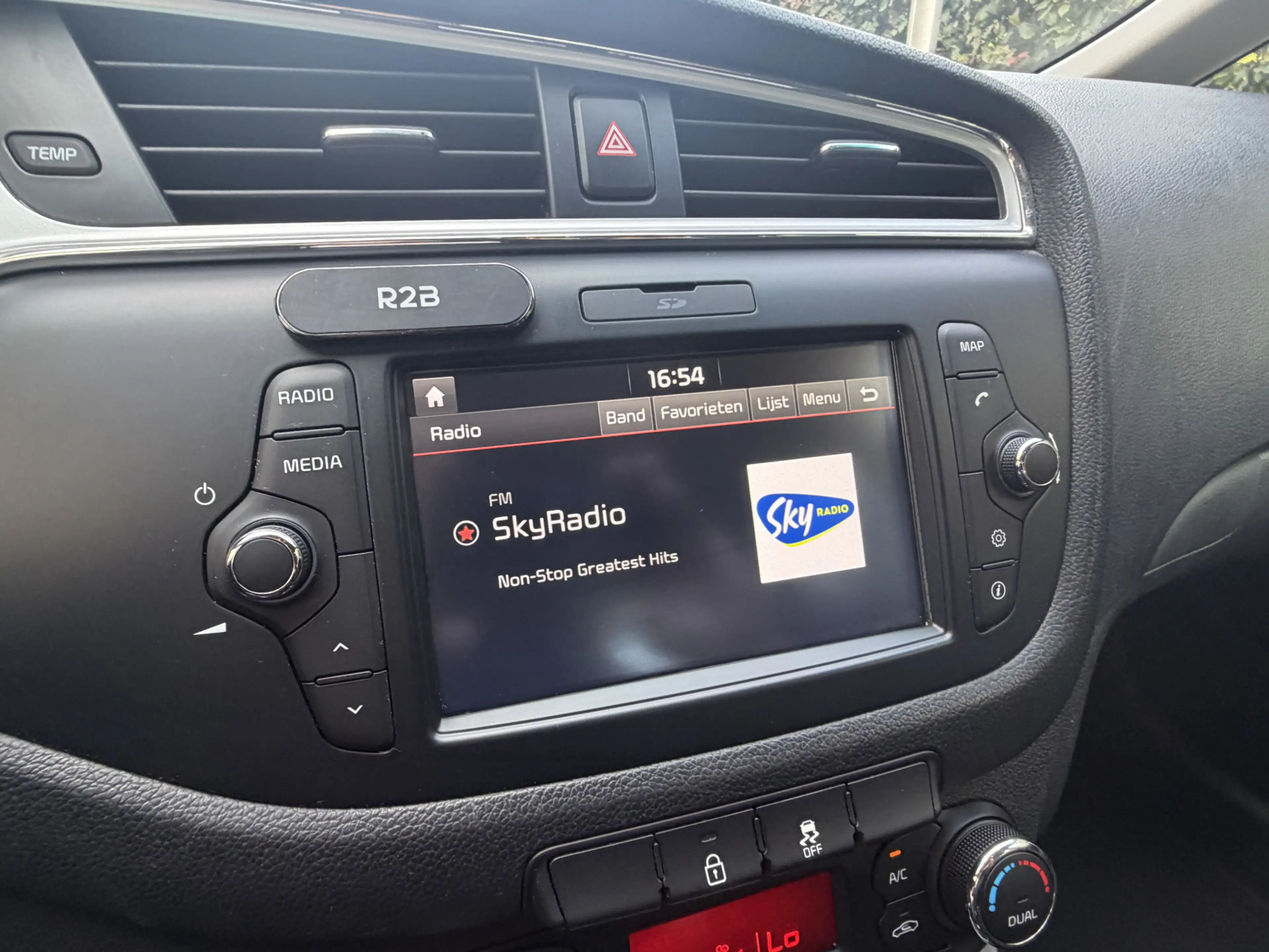 Kia Ceed SW / cee'd SW Sportswagon 1.0 T-GDi Edition / NAVI / CRUISE / AI — photo 12