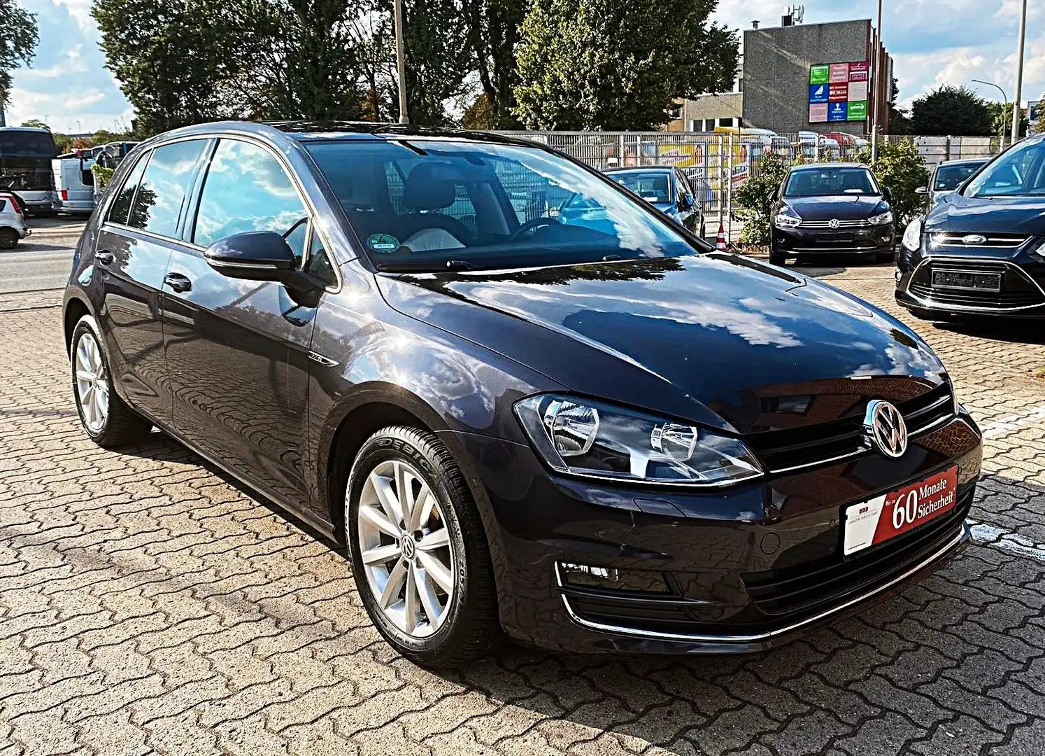 Volkswagen Golf VII 1.2 TSI Lim. Lounge BMT|PDC|EURO6 Grau - 1