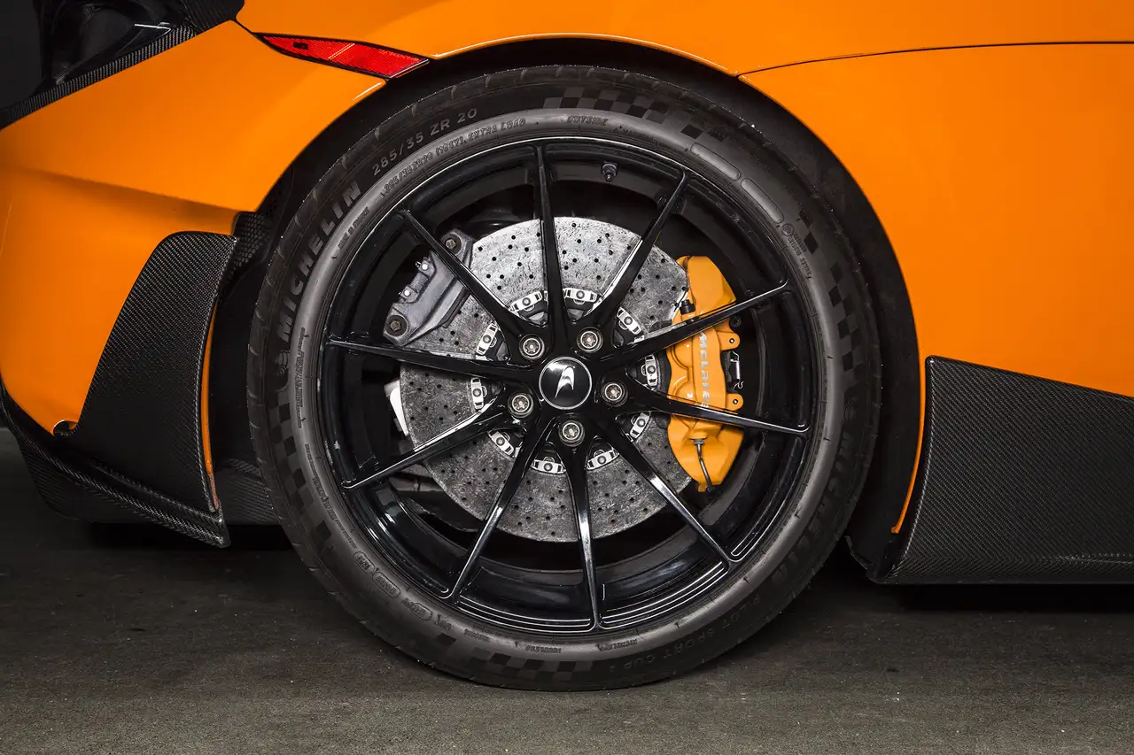 McLaren 600LT fotografie McLaren 600LT