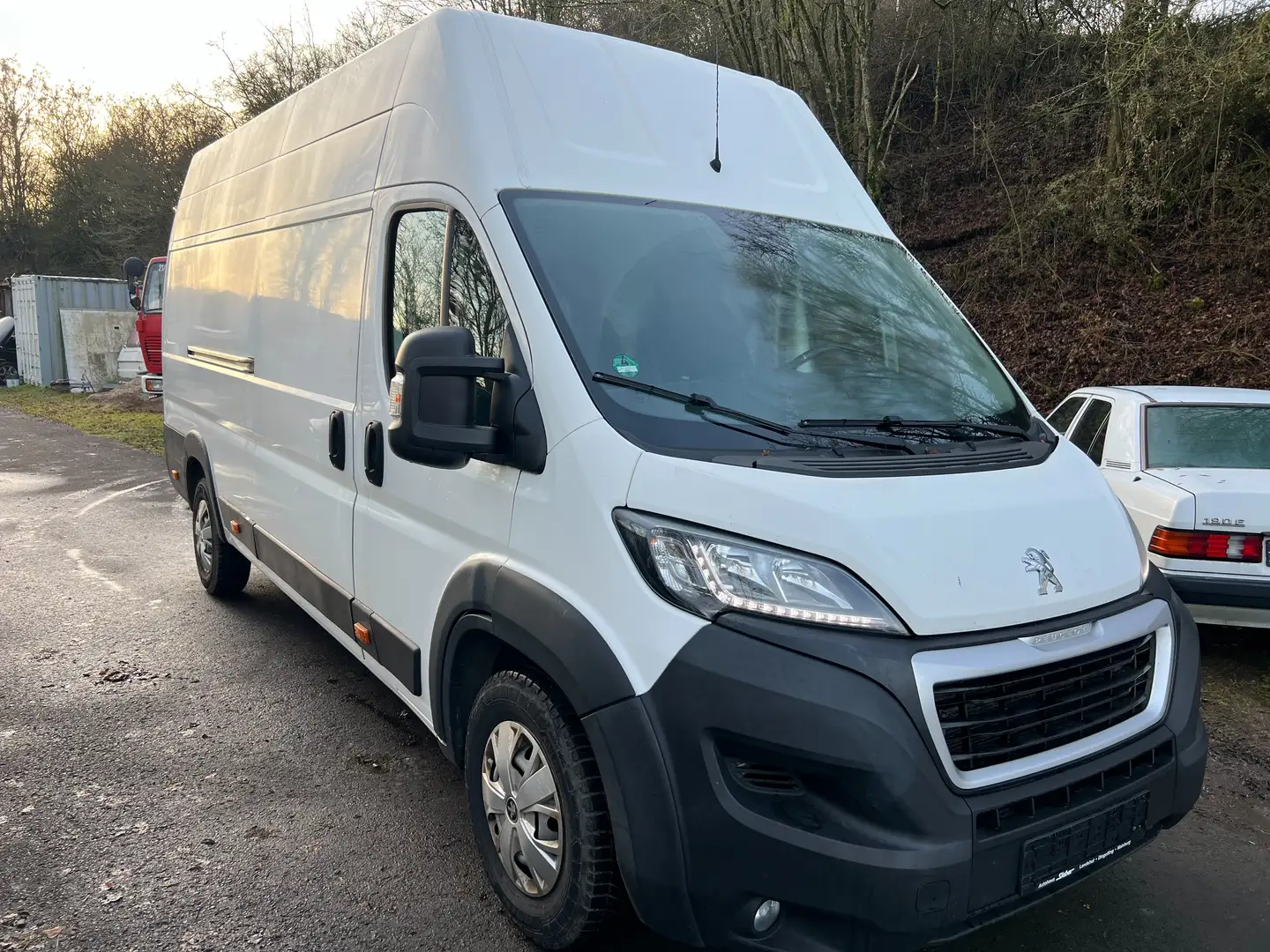 Peugeot Boxer 435 L4H3 Premium BlueHDi 165 Stop TÜV05/26 Blanc - 2