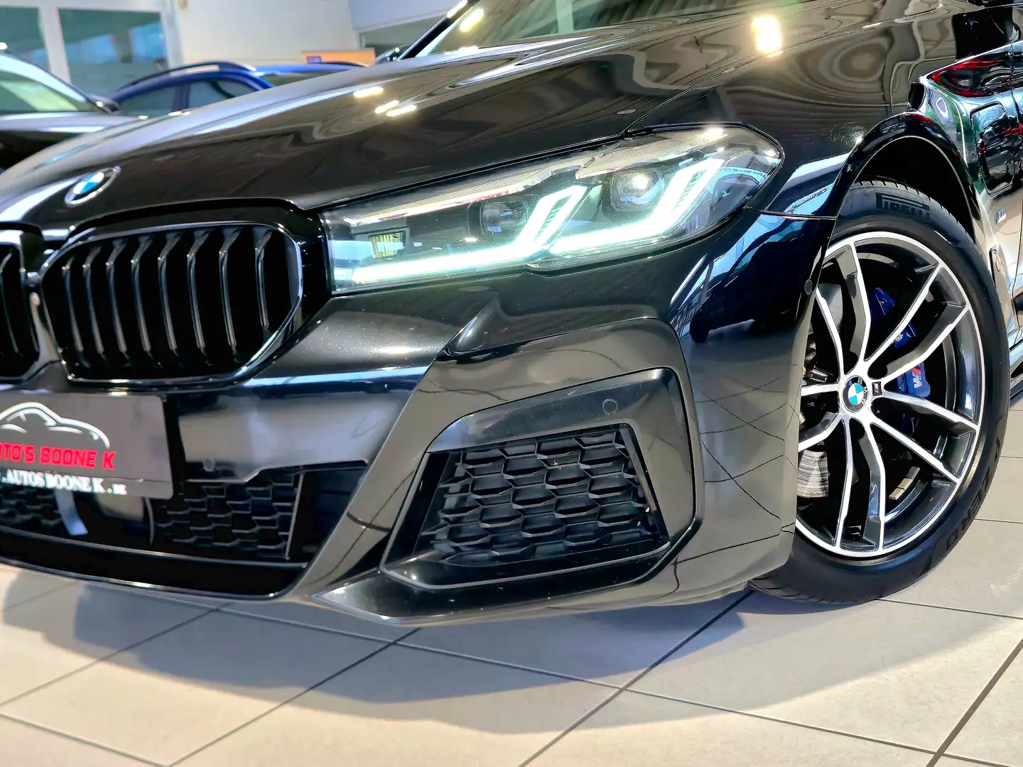 BMW 530 530e / M-PACK / Full Option!! / Hybride / Facelift Czarny - 2