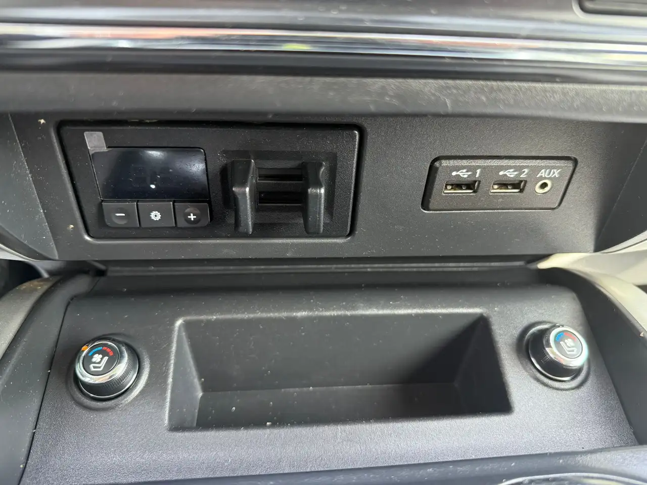 Nissan Titan снимка Nissan Titan