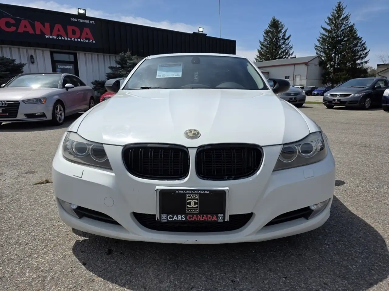 BMW 3 Series снимка BMW 3 Series
