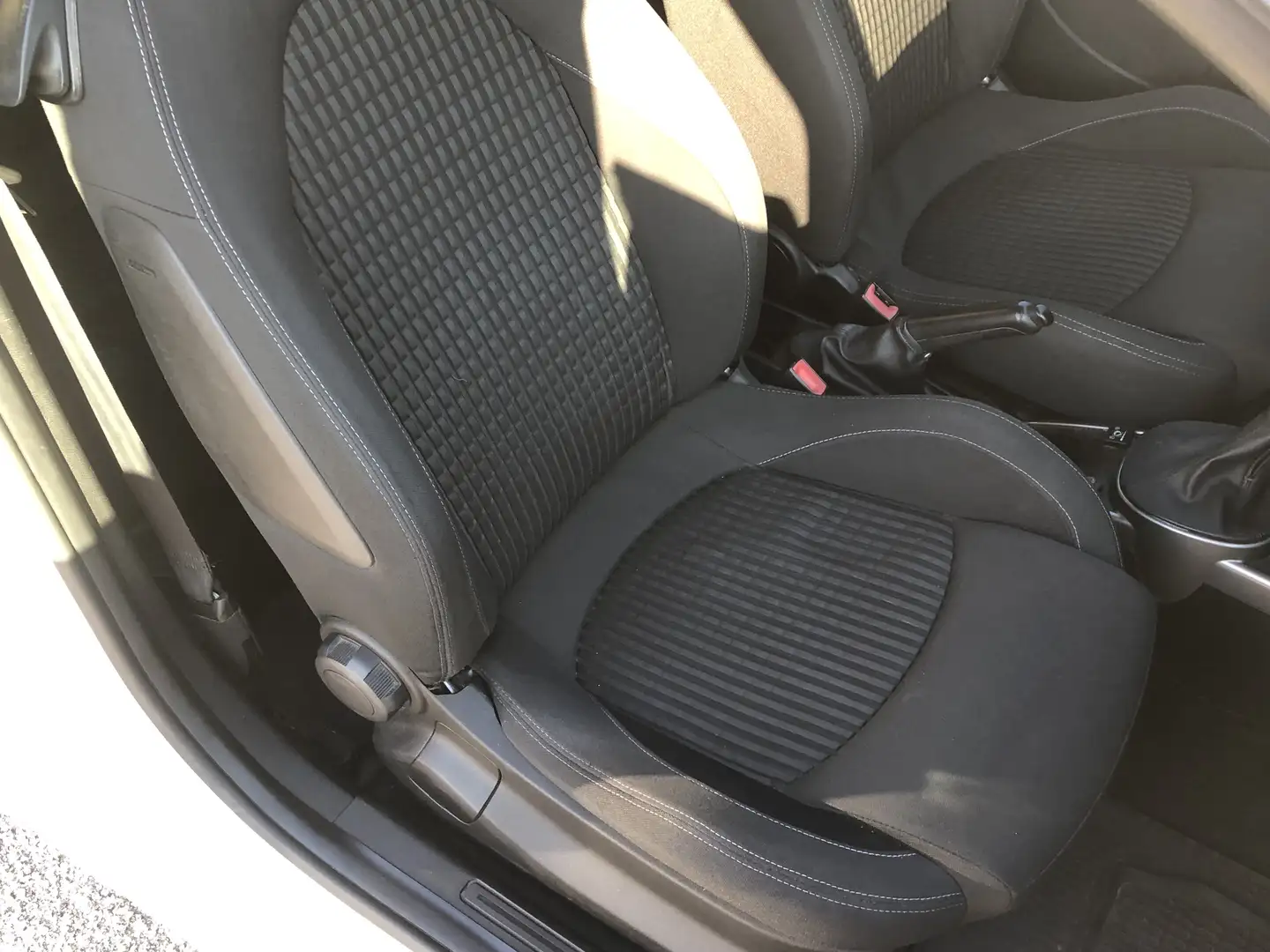 Alfa Romeo MiTo 1.4 m.air BlackLine Collection 105cv GPL - 2