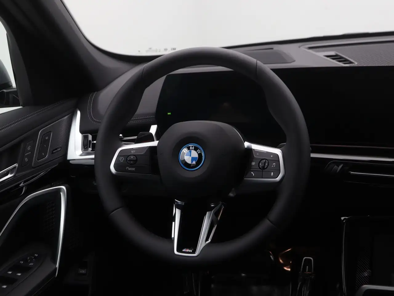 BMW iX1 2026