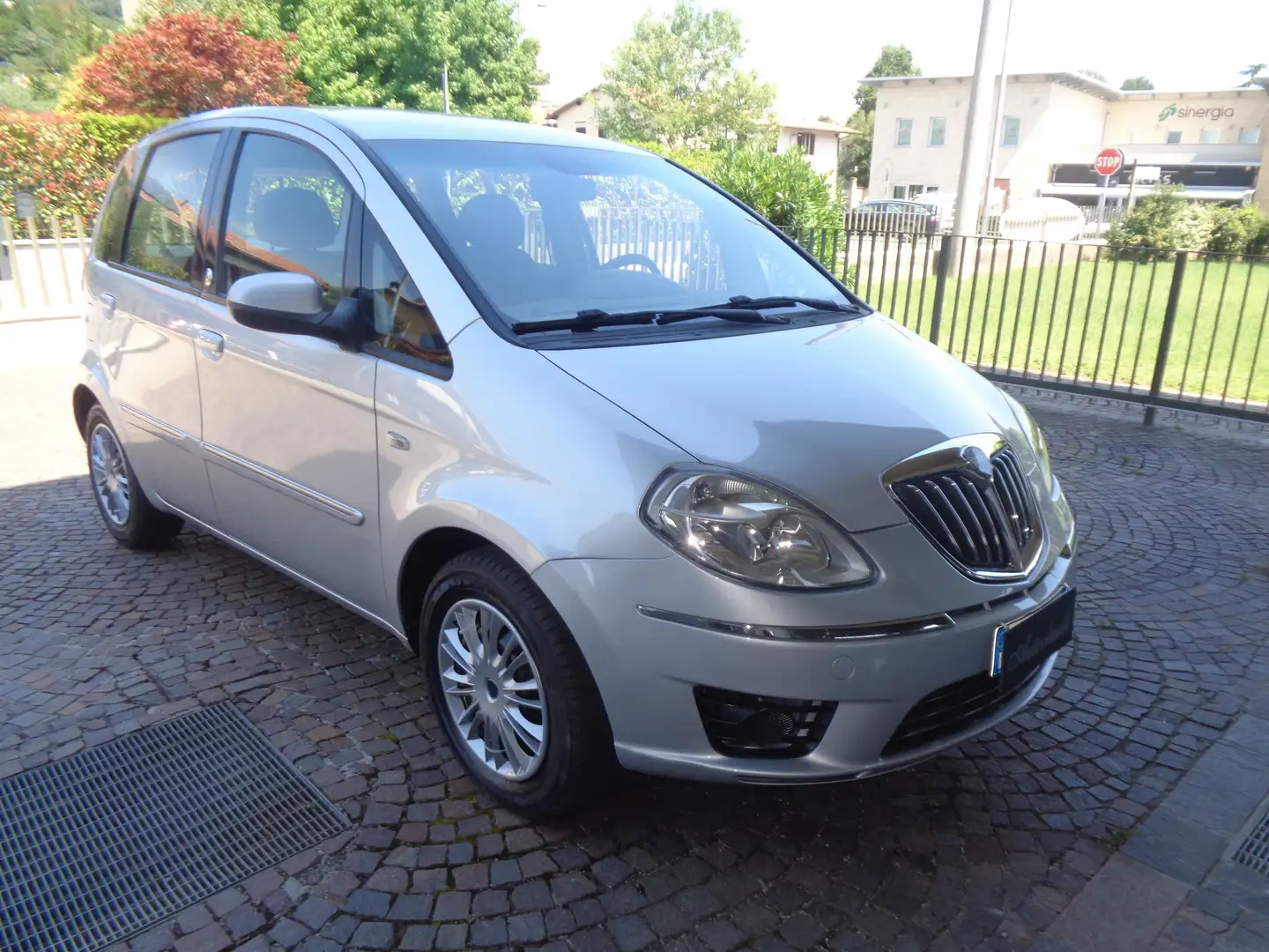 Lancia MUSA Musa 1.4 16v Gpl SCADENZA 2030.(7000 KM L ANNO!!) Argento - 1