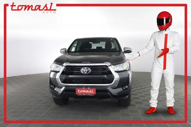 Toyota Hilux Hilux 2.4 D-4D A/T 4WD 4 porte Double Cab Lounge