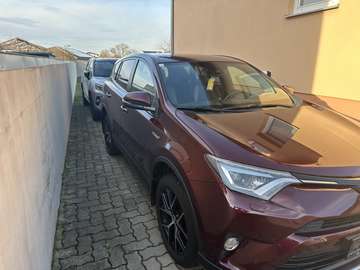 RAV4 2,5 Hybrid Lounge 4WD Aut.