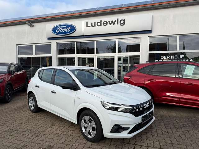 Imagine Dacia Sandero III Essential LED