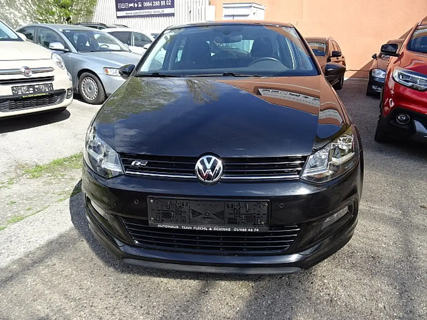 Volkswagen Polo Lounge BMT 1,4 TDI Zwart - 1