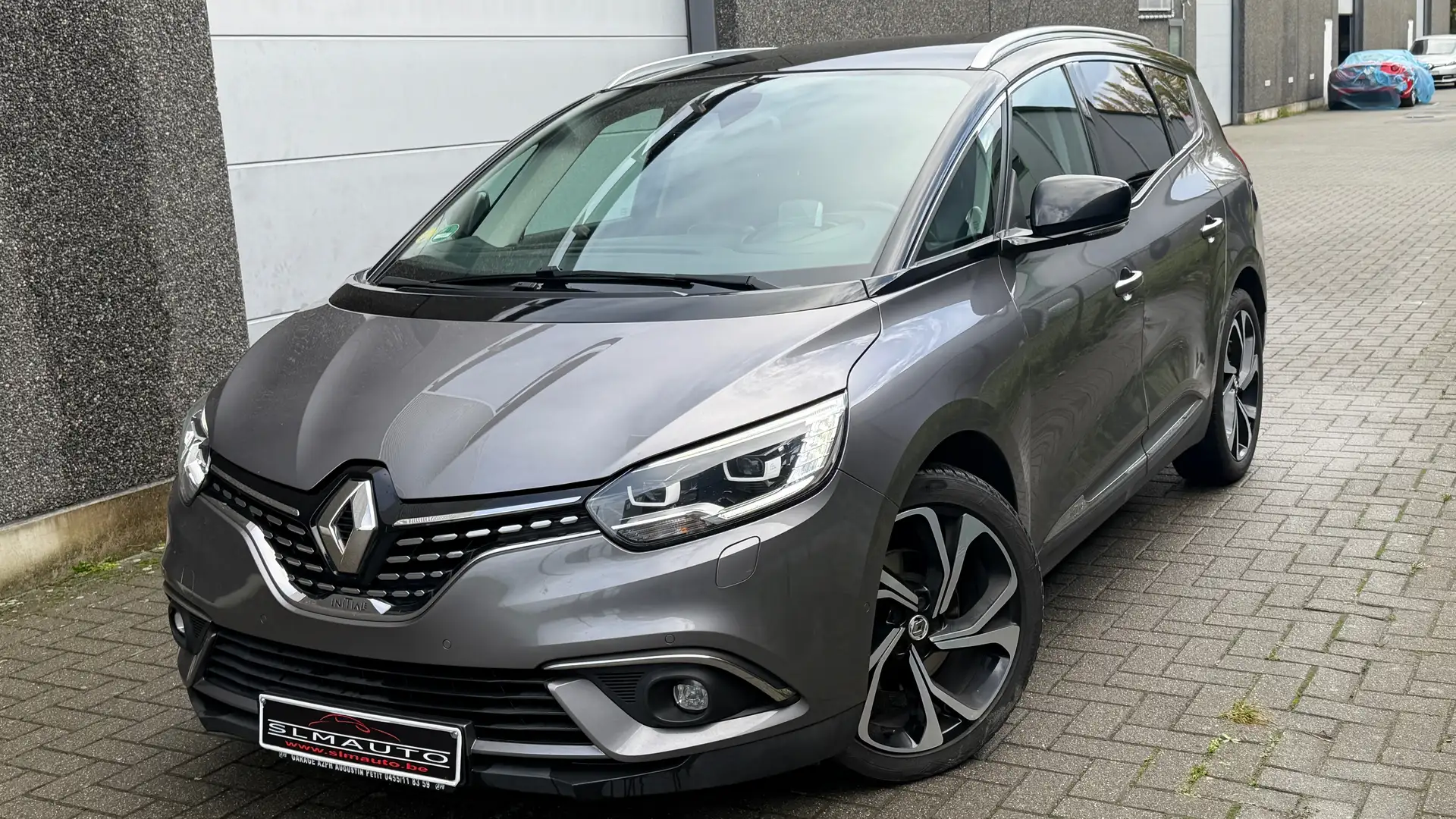 Renault Grand Scenic Grand Scénic 1.6 dCi Energy Initiale Paris EDC Zilver - 1