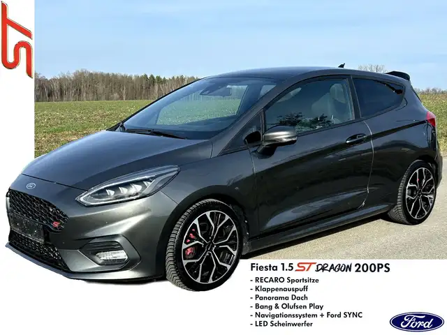 Ford Fiesta ST LED Klappenauspuff RECARO Panorama