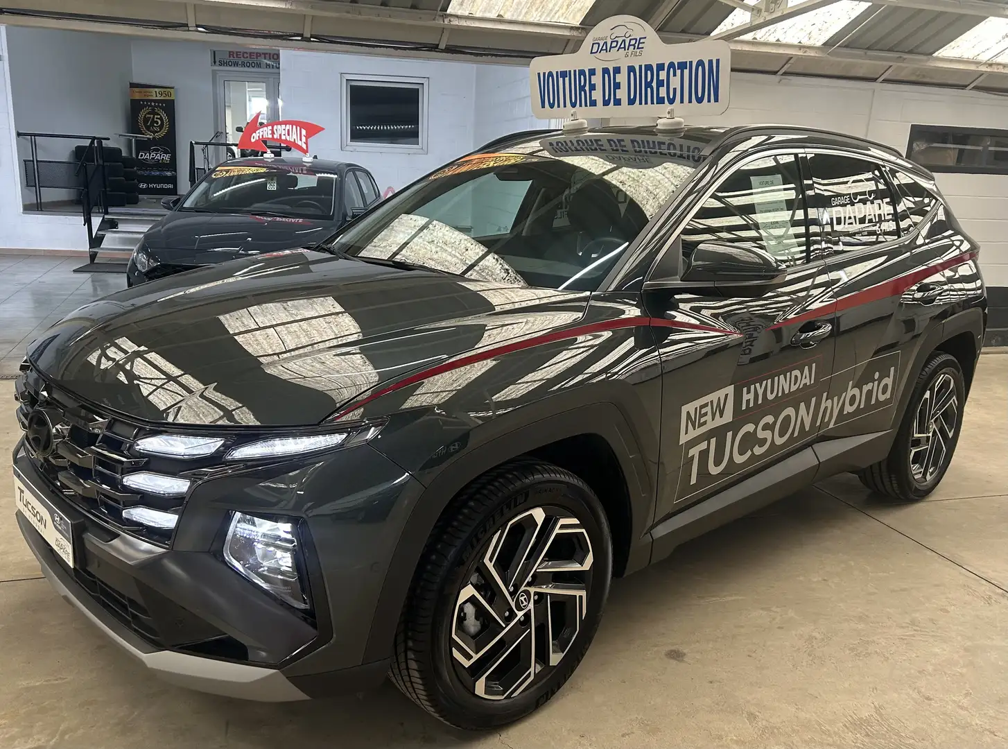Hyundai TUCSON SHINE HYBRID DIRECTION 1.6 T-GDi 215CV - 6.000 Km! Gris - 1
