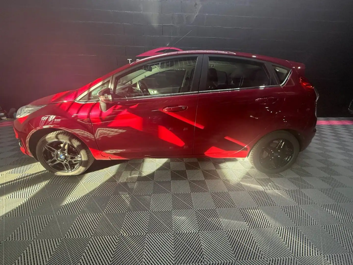 Ford Fiesta 1.0 EcoBoost 100 SS Titanium - 2