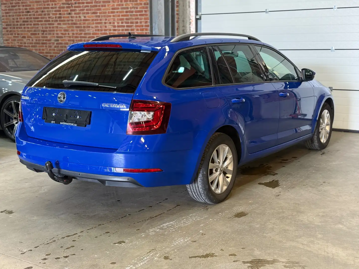 Skoda Octavia 1.0 TSI Benzine Trekhaak Navi CarPlay Garantie Blauw - 2