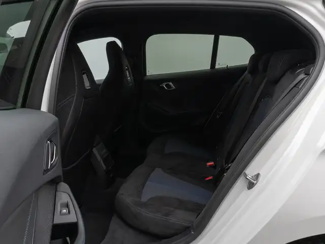 BMW M view 25