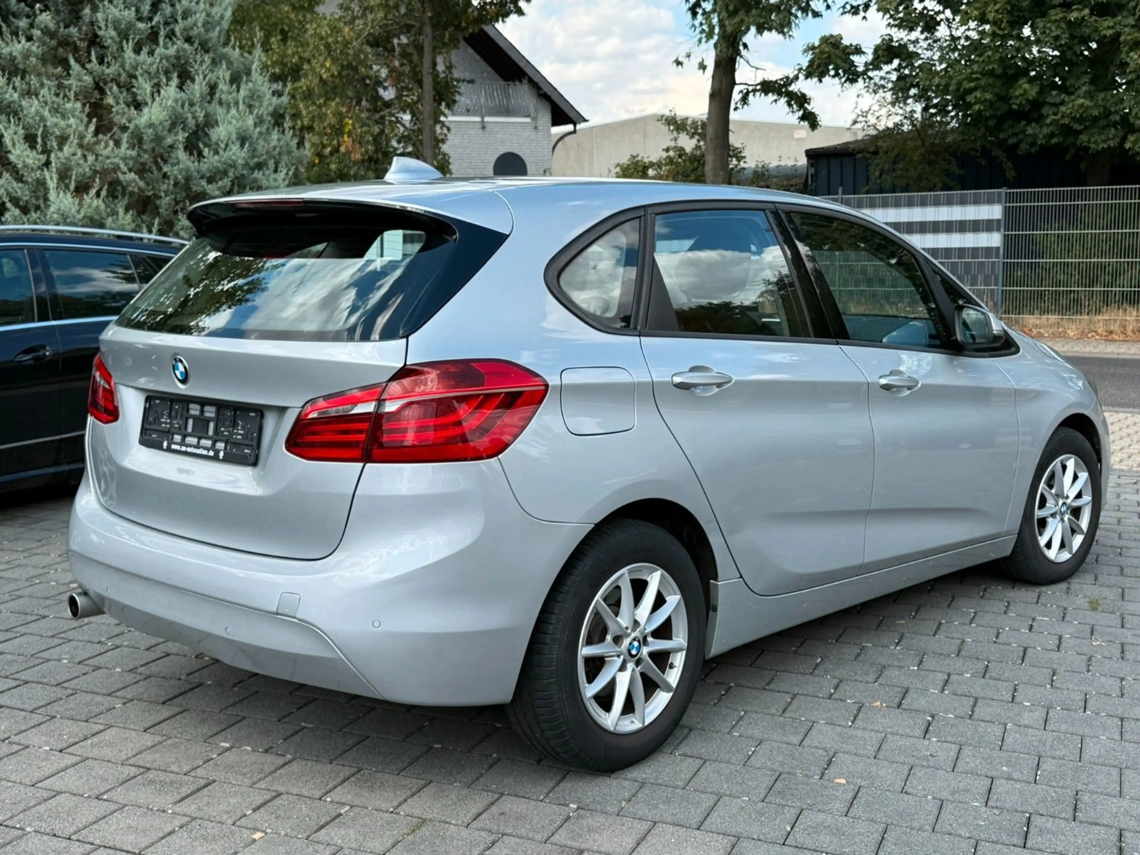 BMW 216 216 D Active Tourer Advantage BUSINESS SHZ HEAD — photo 4