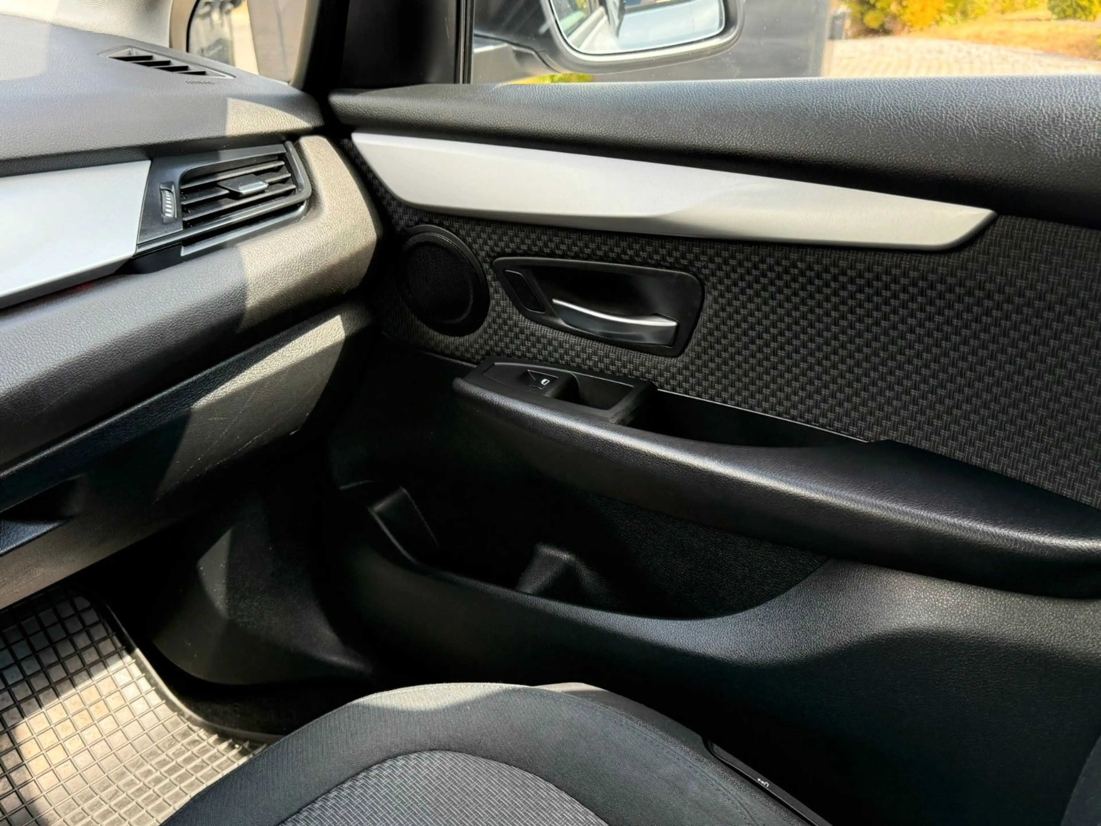 BMW 216 216 D Active Tourer Advantage BUSINESS SHZ HEAD — photo 10
