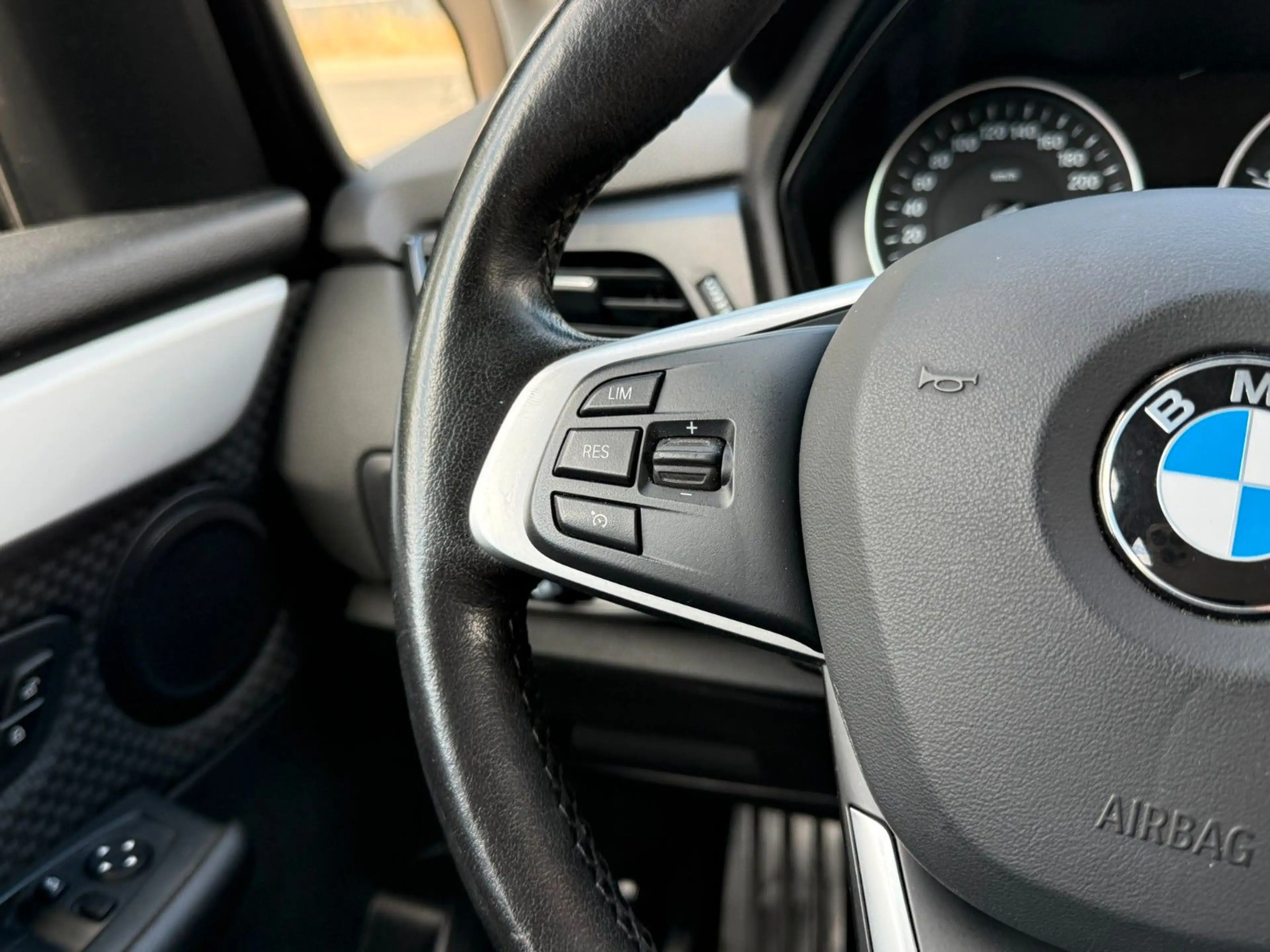 BMW 216 216 D Active Tourer Advantage BUSINESS SHZ HEAD — photo 8