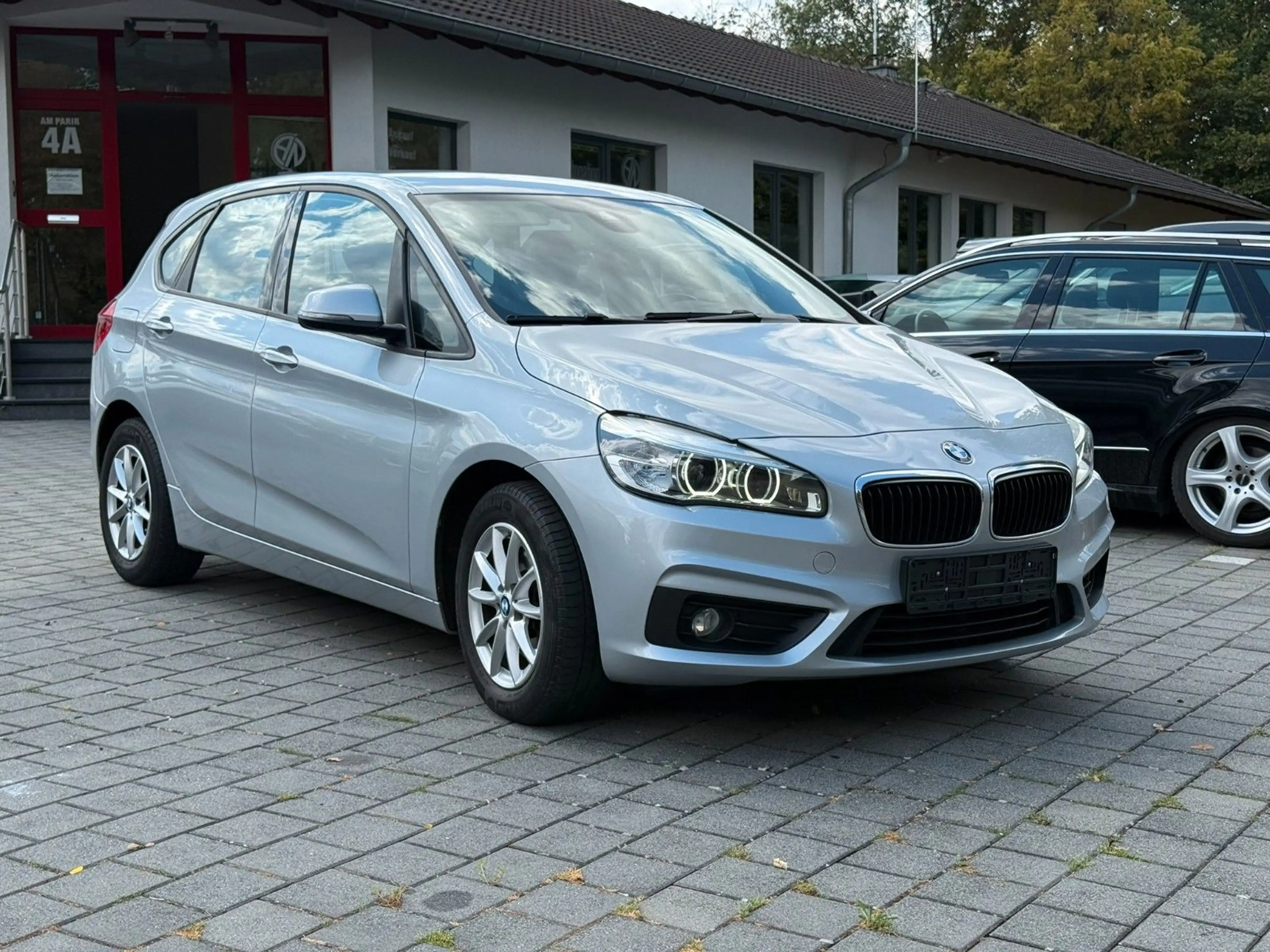 BMW 216 216 D Active Tourer Advantage BUSINESS SHZ HEAD — photo 2