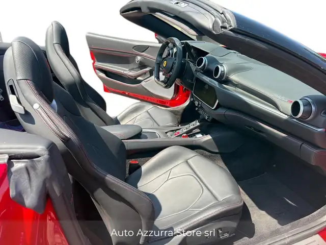 Ferrari Portofino view 9
