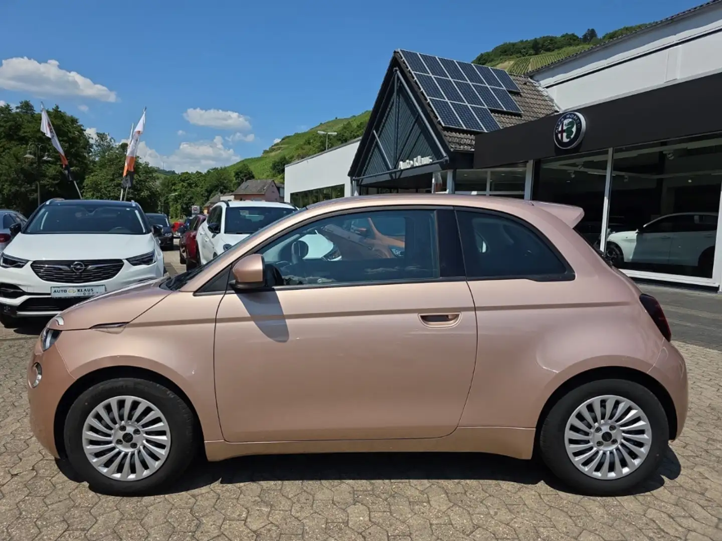 Fiat 500e Action 23,8 kWh Klimaanlage Parksensoren Or - 2