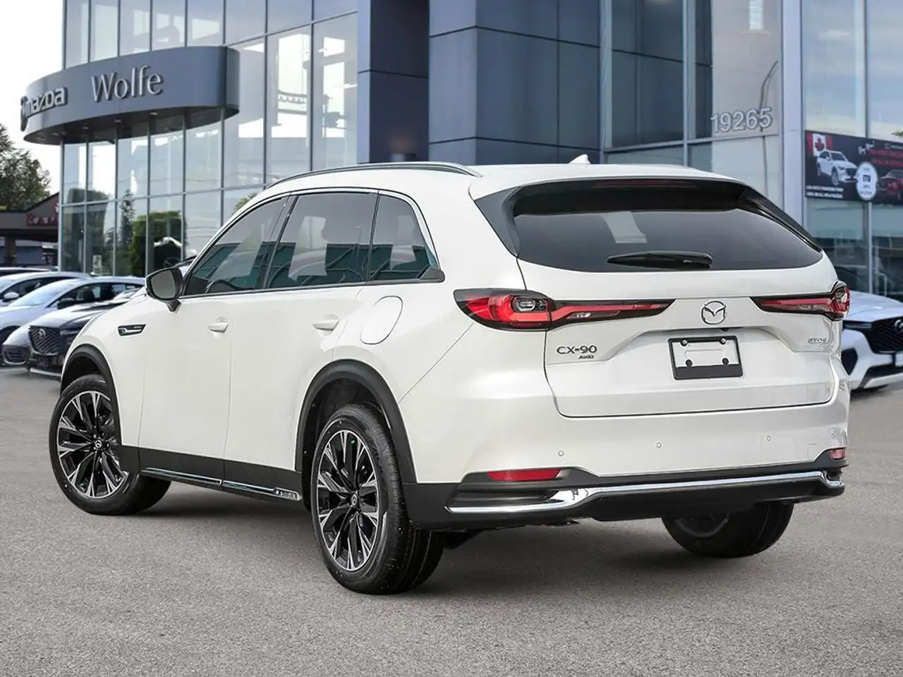 Mazda CX-90 PHEV снимка Mazda CX-90 PHEV