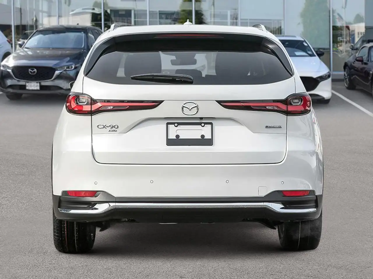 Mazda CX-90 PHEV снимка Mazda CX-90 PHEV