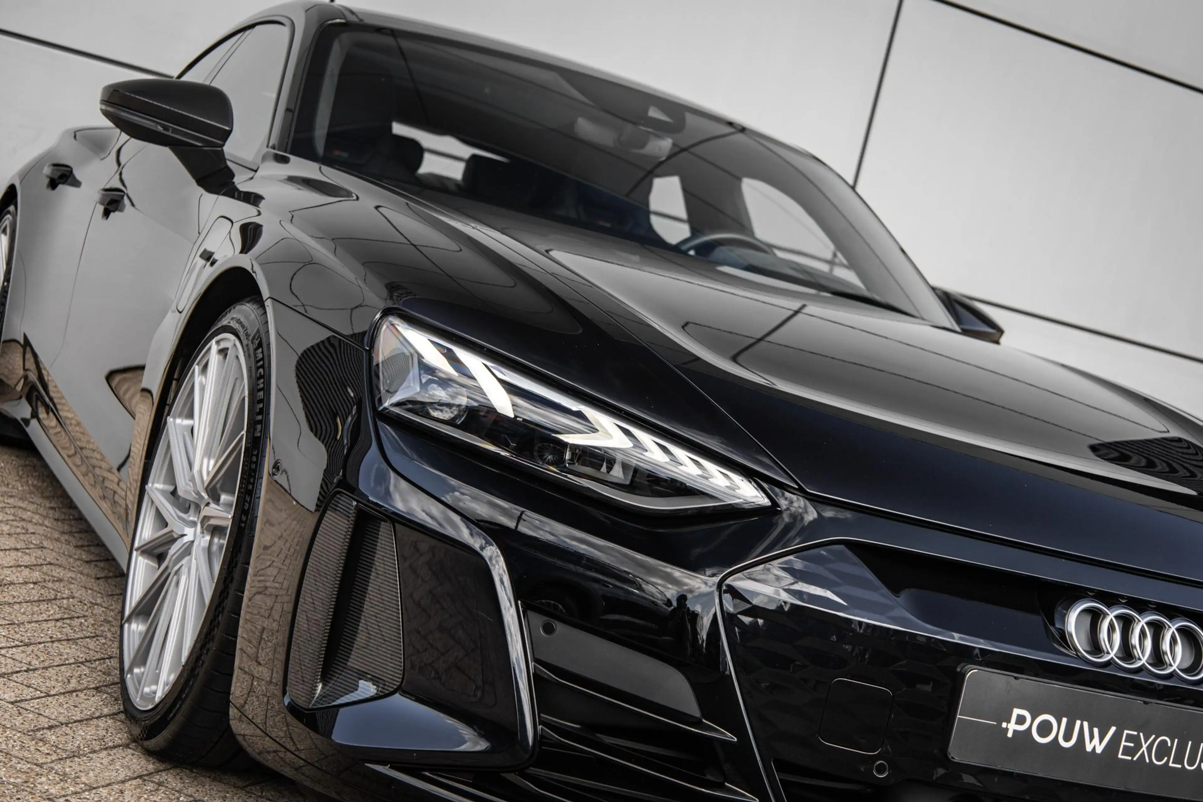 Audi RS e-tron GT 600pk 93 kWh | 21" Vossen velgen | carbon | Panora — photo 8