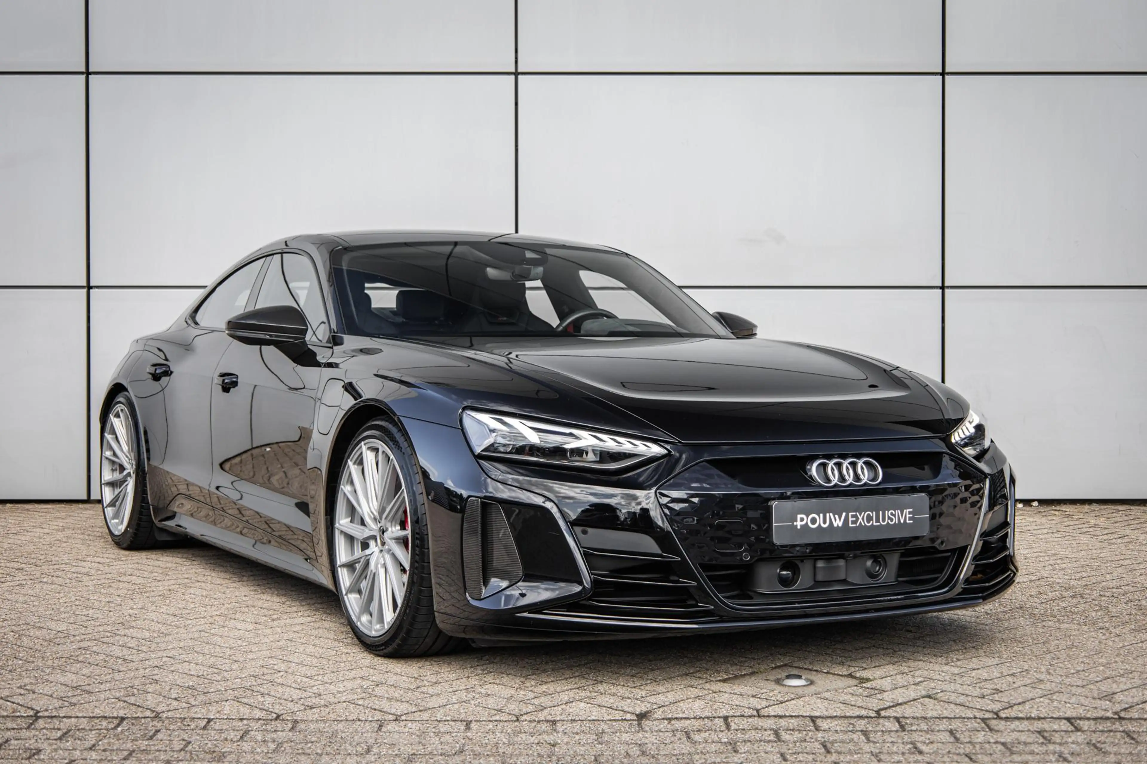 Audi RS e-tron GT 600pk 93 kWh | 21" Vossen velgen | carbon | Panora — photo 10