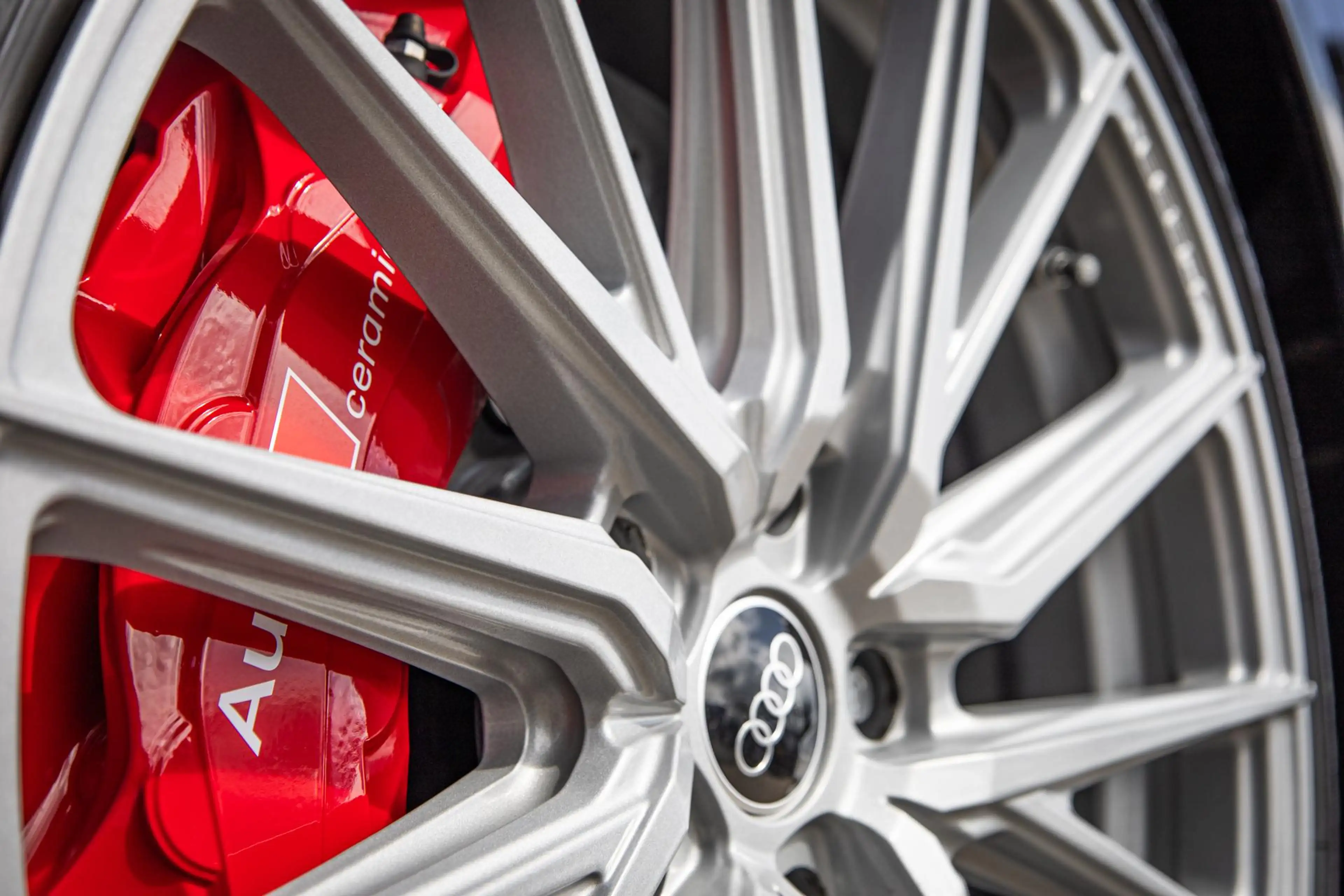 Audi RS e-tron GT 600pk 93 kWh | 21" Vossen velgen | carbon | Panora — photo 13