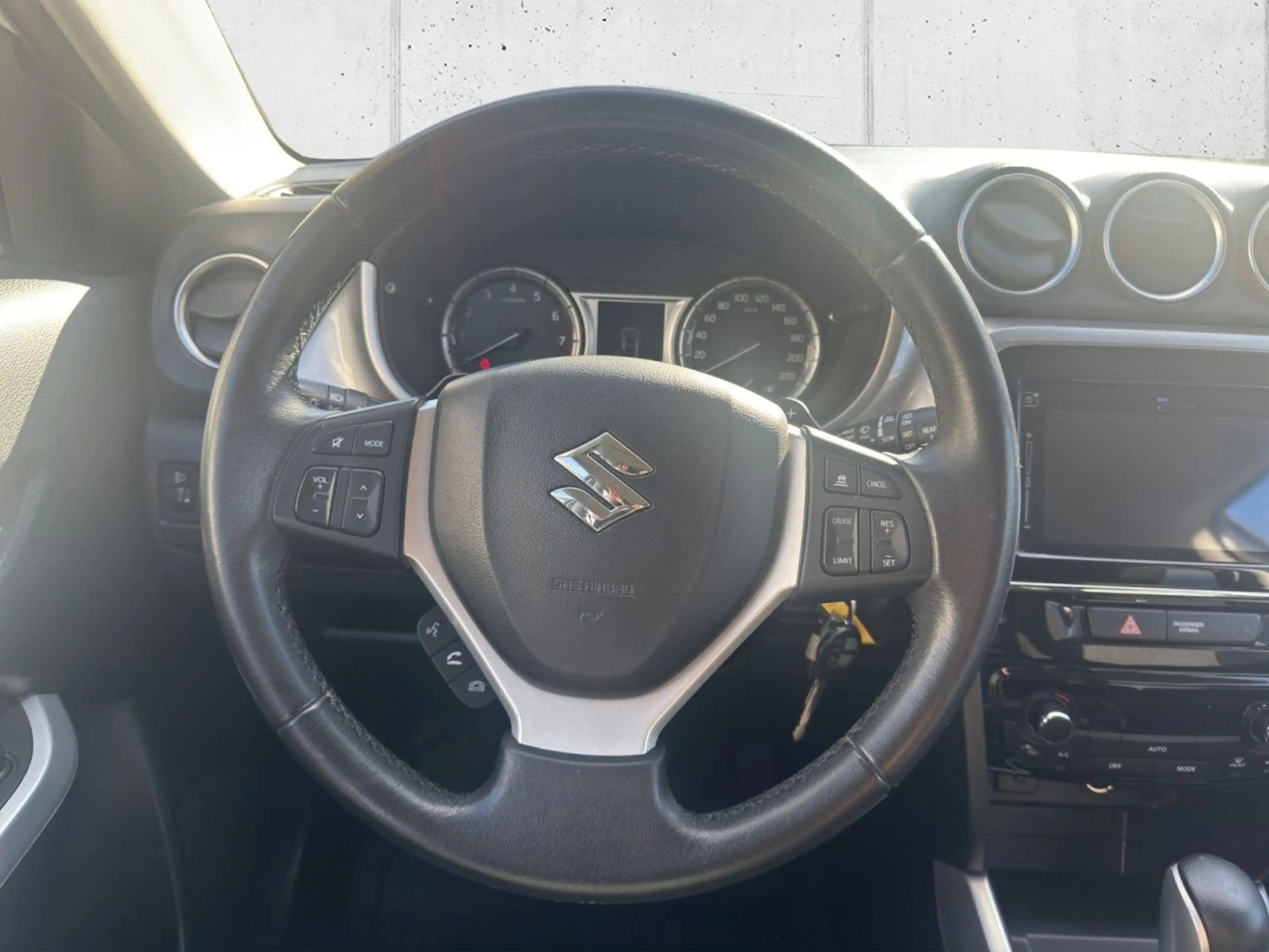 Suzuki Vitara 1.6 (4x4) Allgrip Comfort, AHK Bluetooth — photo 10