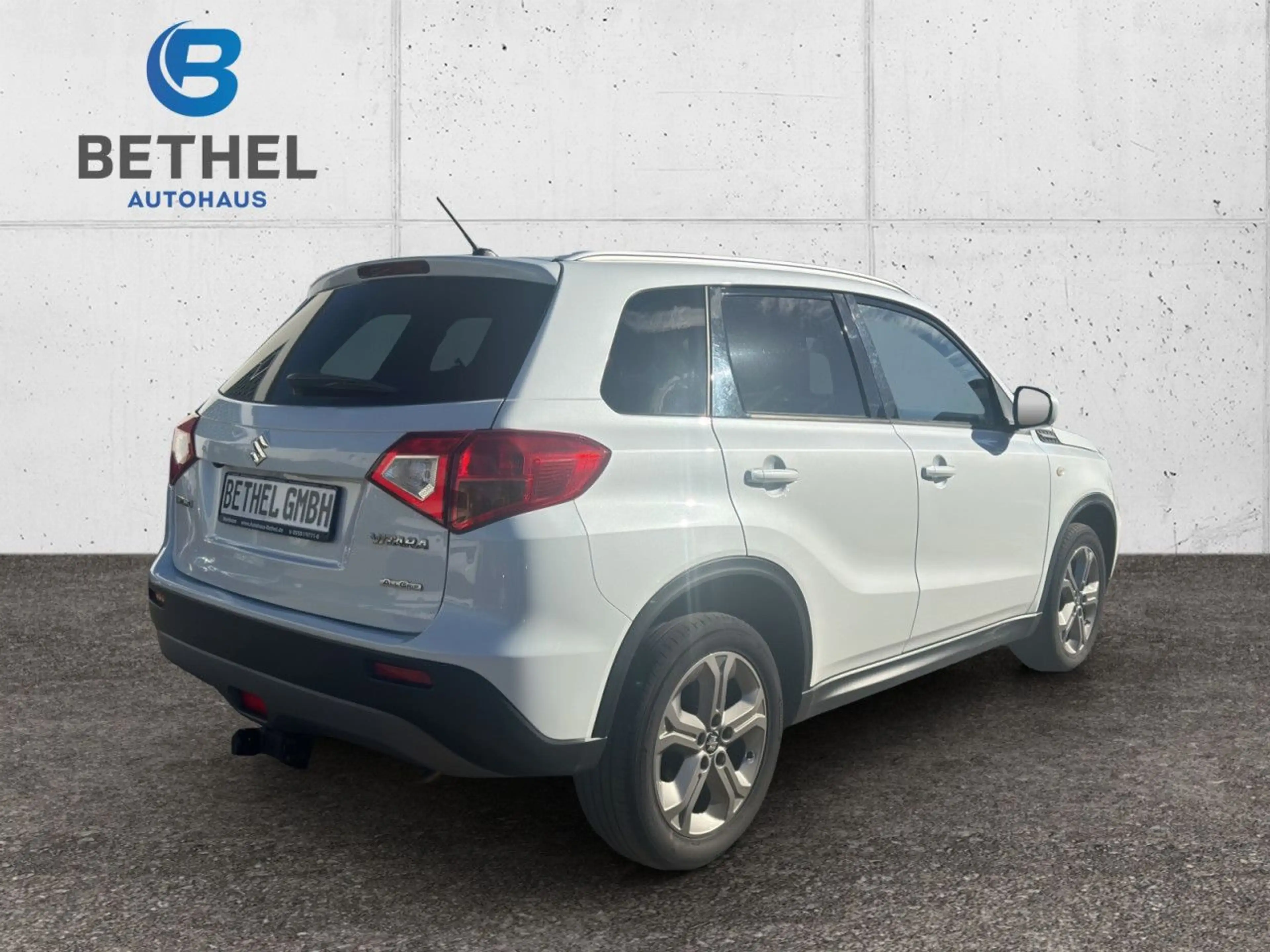 Suzuki Vitara 1.6 (4x4) Allgrip Comfort, AHK Bluetooth — photo 5