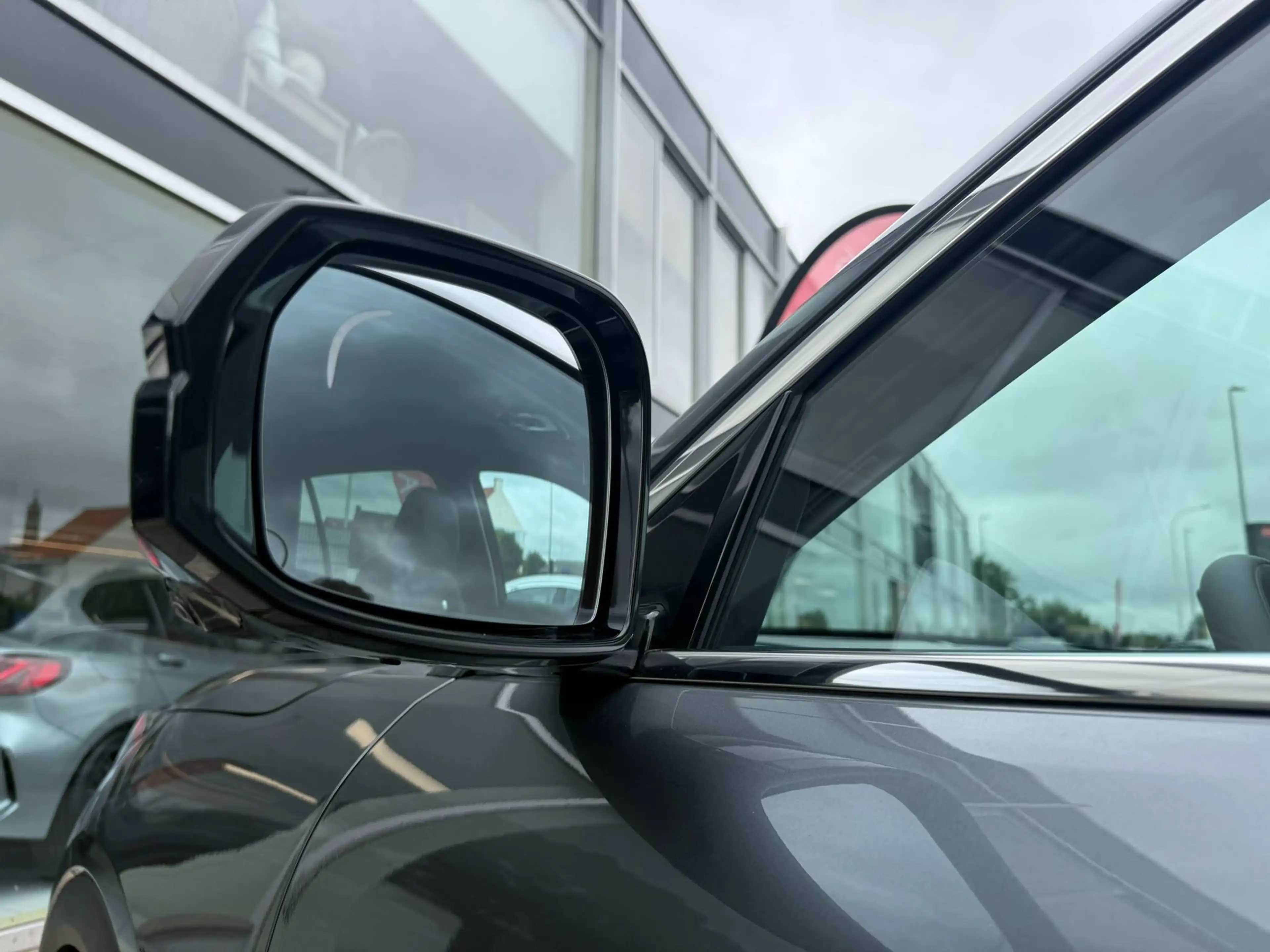 Geely Starray EM-i MAX+ PLUG IN HYBRIDE / CARPLAY / PANODAK / KEYLESS — photo 12