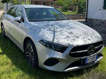 A 250 PLUG-IN HYBRID AUTOMATIC HATCHBACK PROGRESSIVE ADVANCED