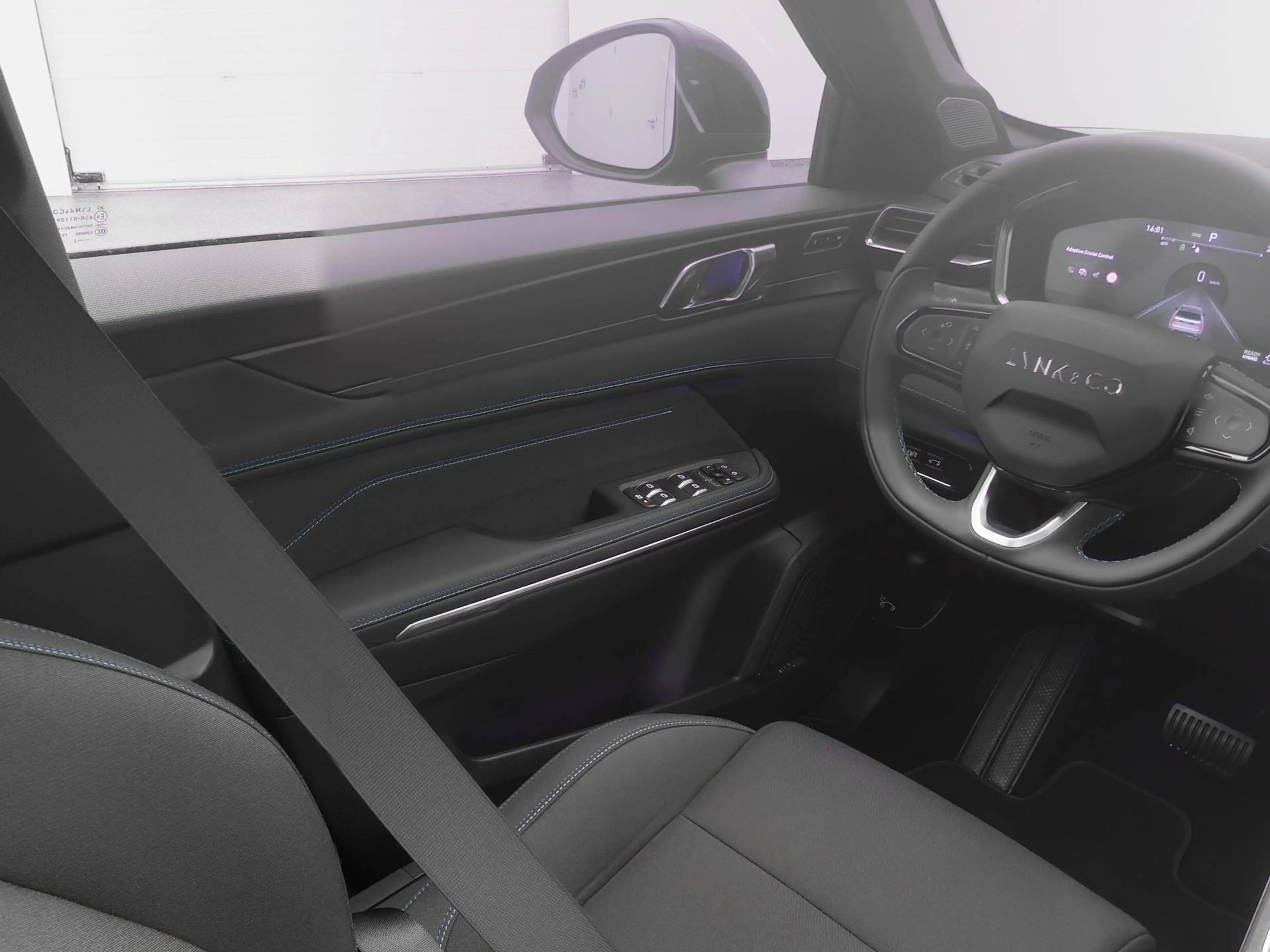 Lynk & Co 01 1.5 Plug-in Hybrid | 360° | BLACK | ZWARTE HEMEL | — photo 11