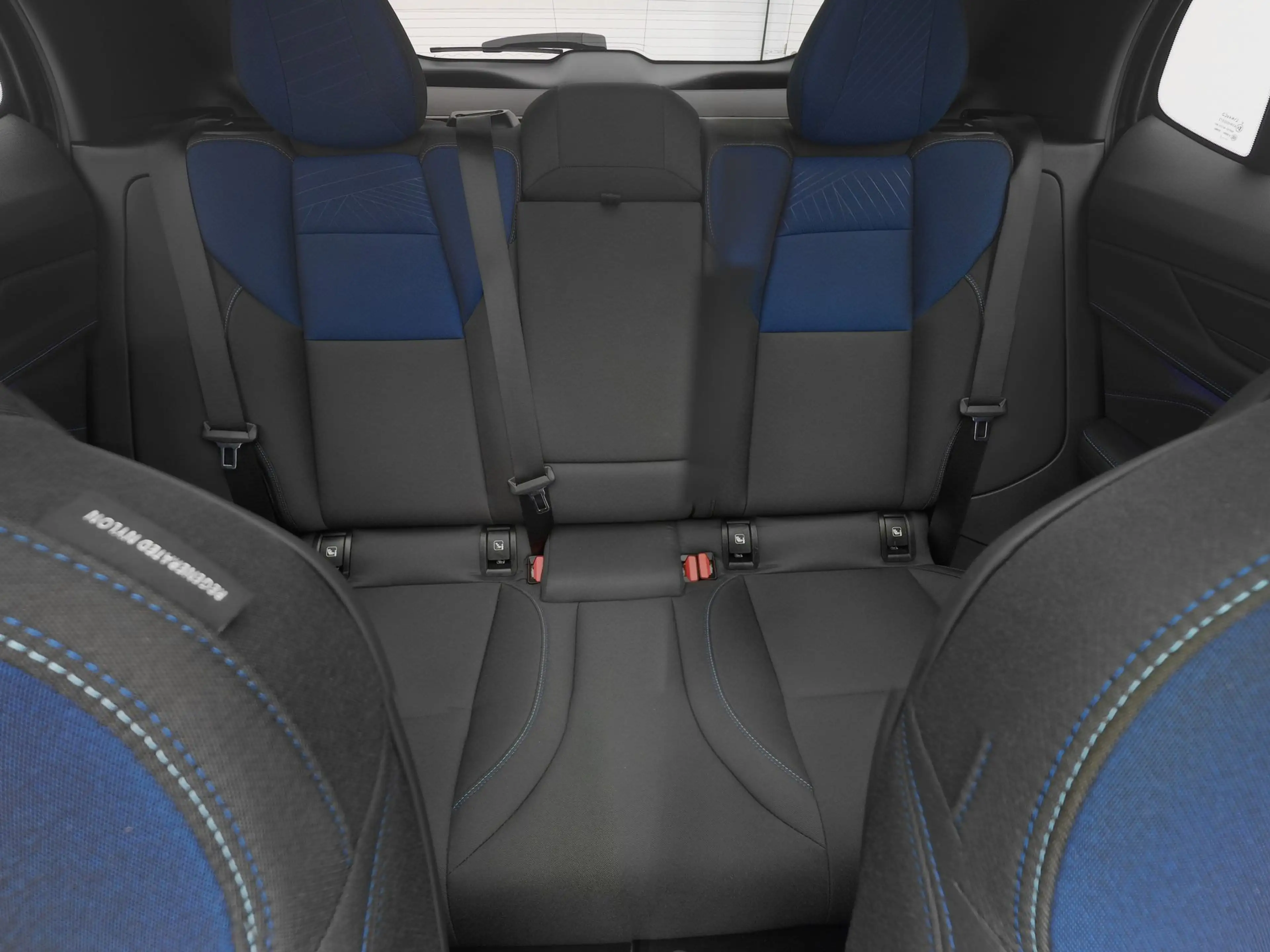 Lynk & Co 01 1.5 Plug-in Hybrid | 360° | BLACK | ZWARTE HEMEL | — photo 4