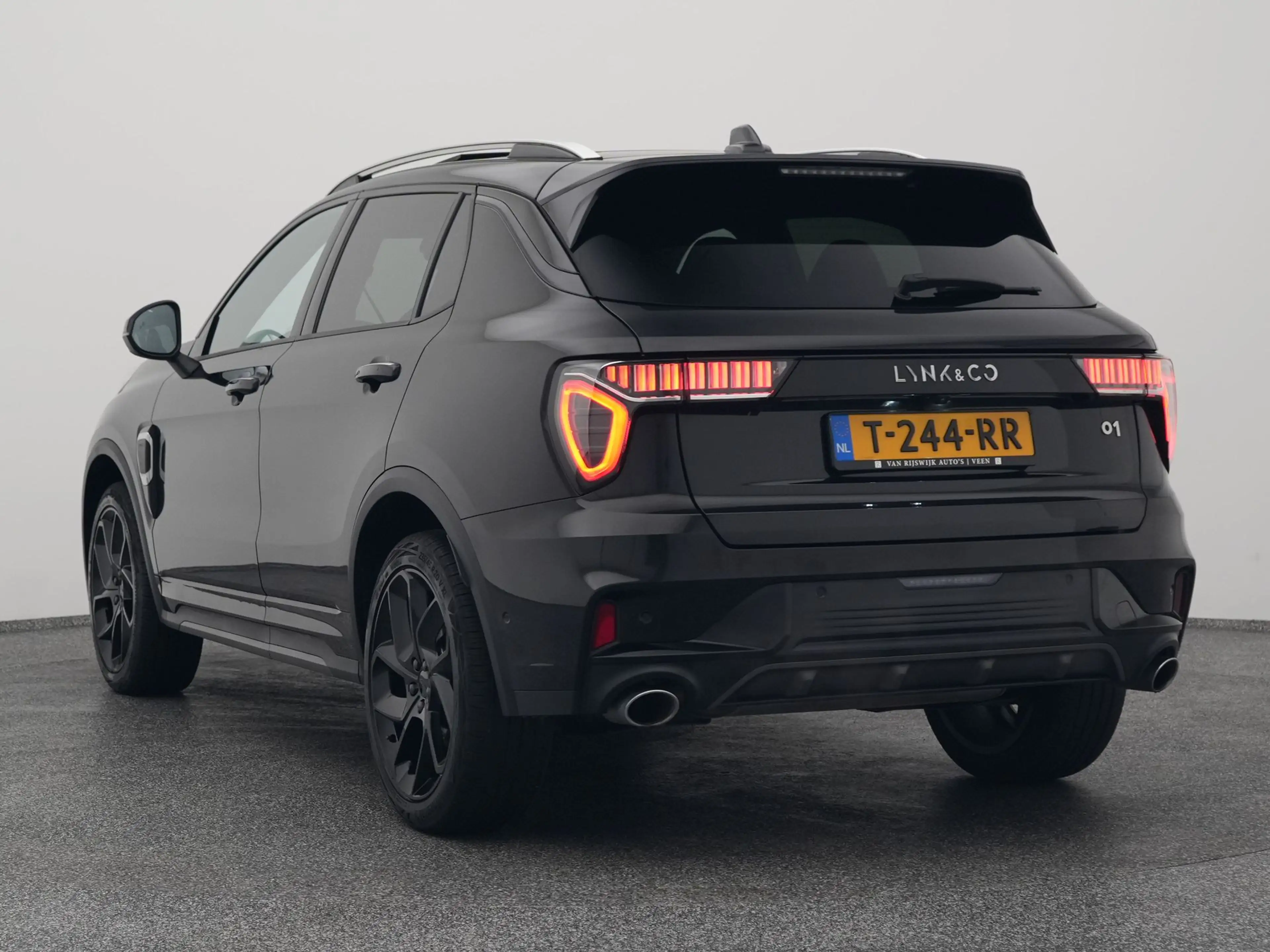 Lynk & Co 01 1.5 Plug-in Hybrid | 360° | BLACK | ZWARTE HEMEL | — photo 5