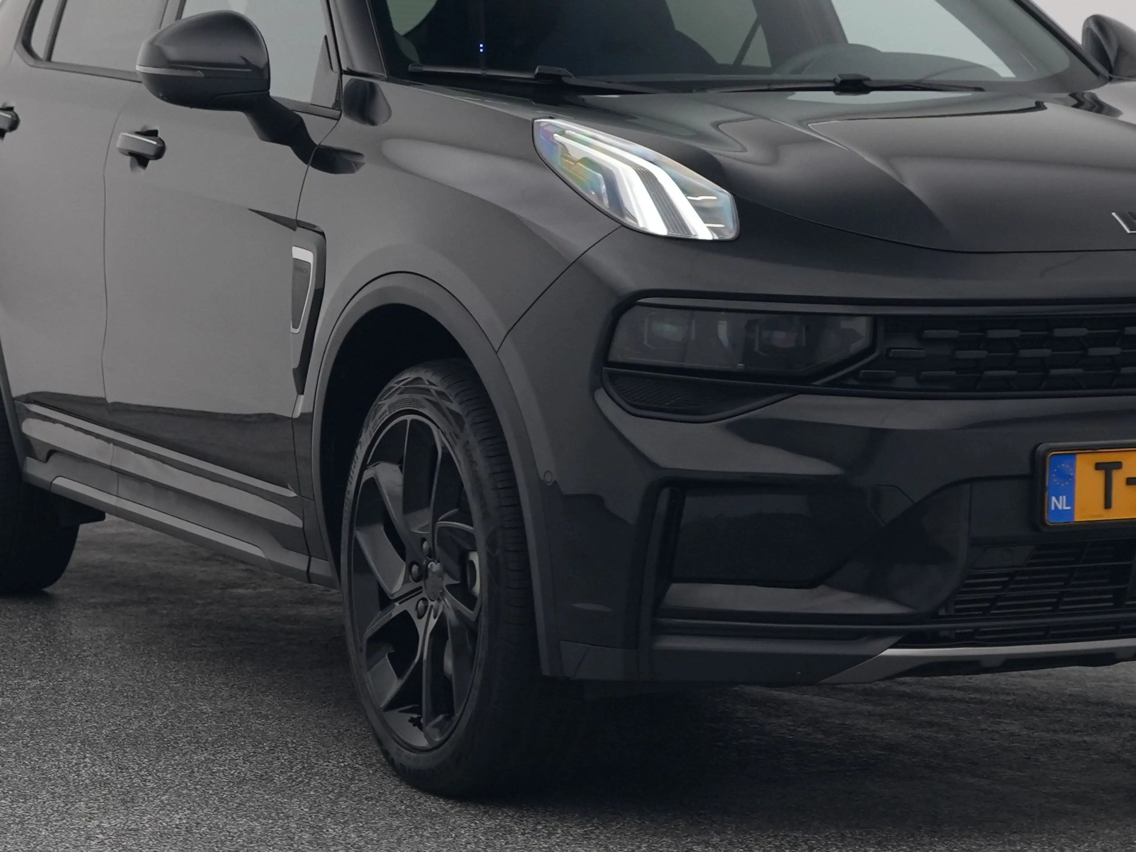 Lynk & Co 01 1.5 Plug-in Hybrid | 360° | BLACK | ZWARTE HEMEL | — photo 17