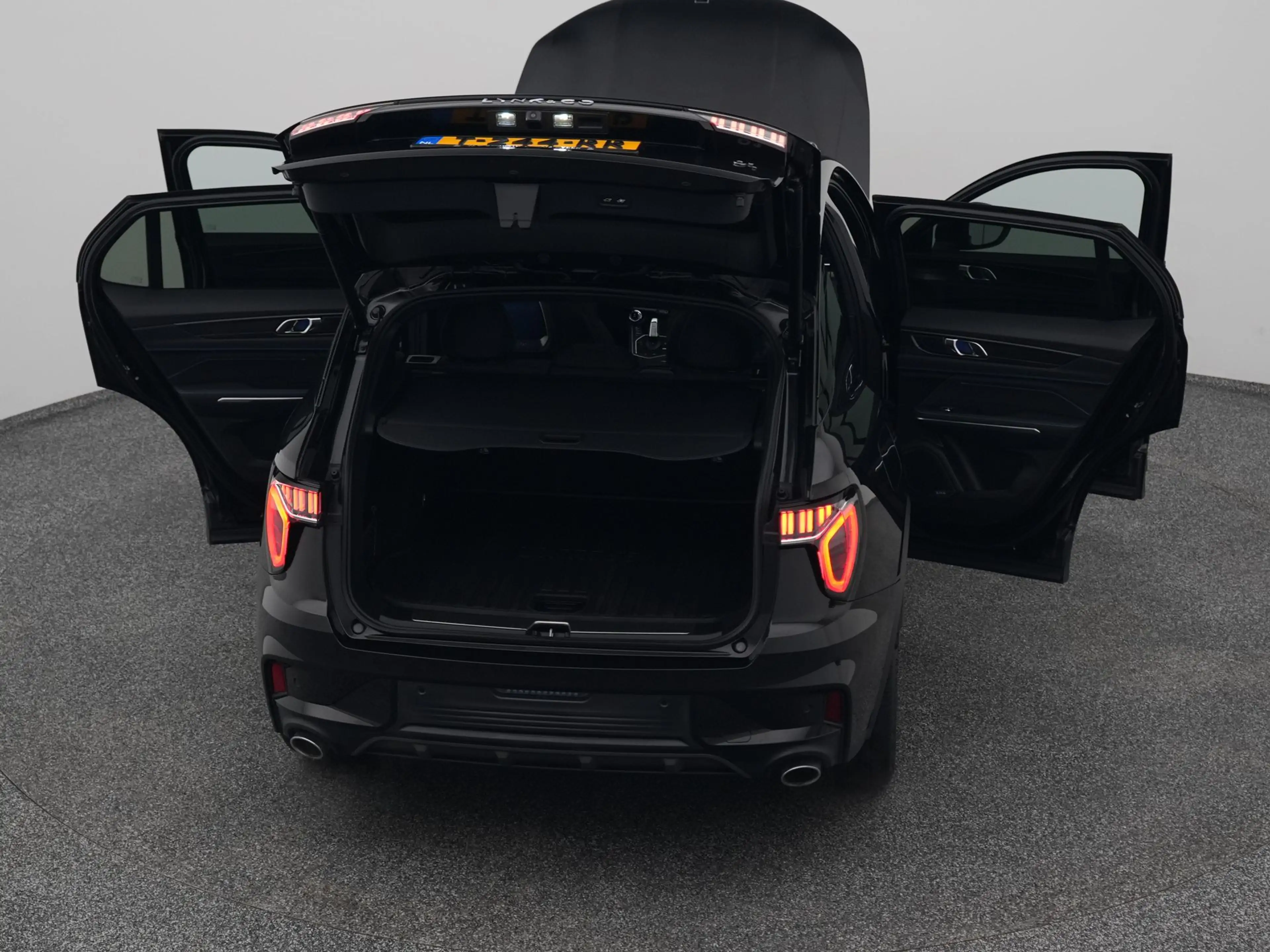 Lynk & Co 01 1.5 Plug-in Hybrid | 360° | BLACK | ZWARTE HEMEL | — photo 29
