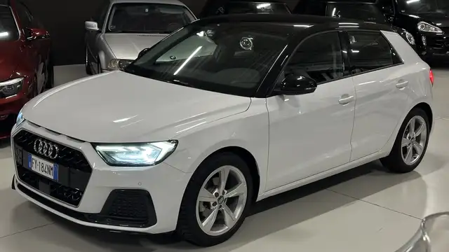 Audi A1 Sportback 1.0 tfsi S Line s-tronic SOLO 30.000 KM