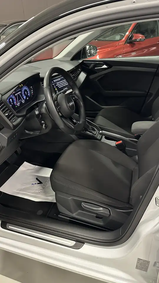 Audi A1 Sportback 1.0 tfsi S Line s-tronic SOLO 30.000 KM, миниатюра 5